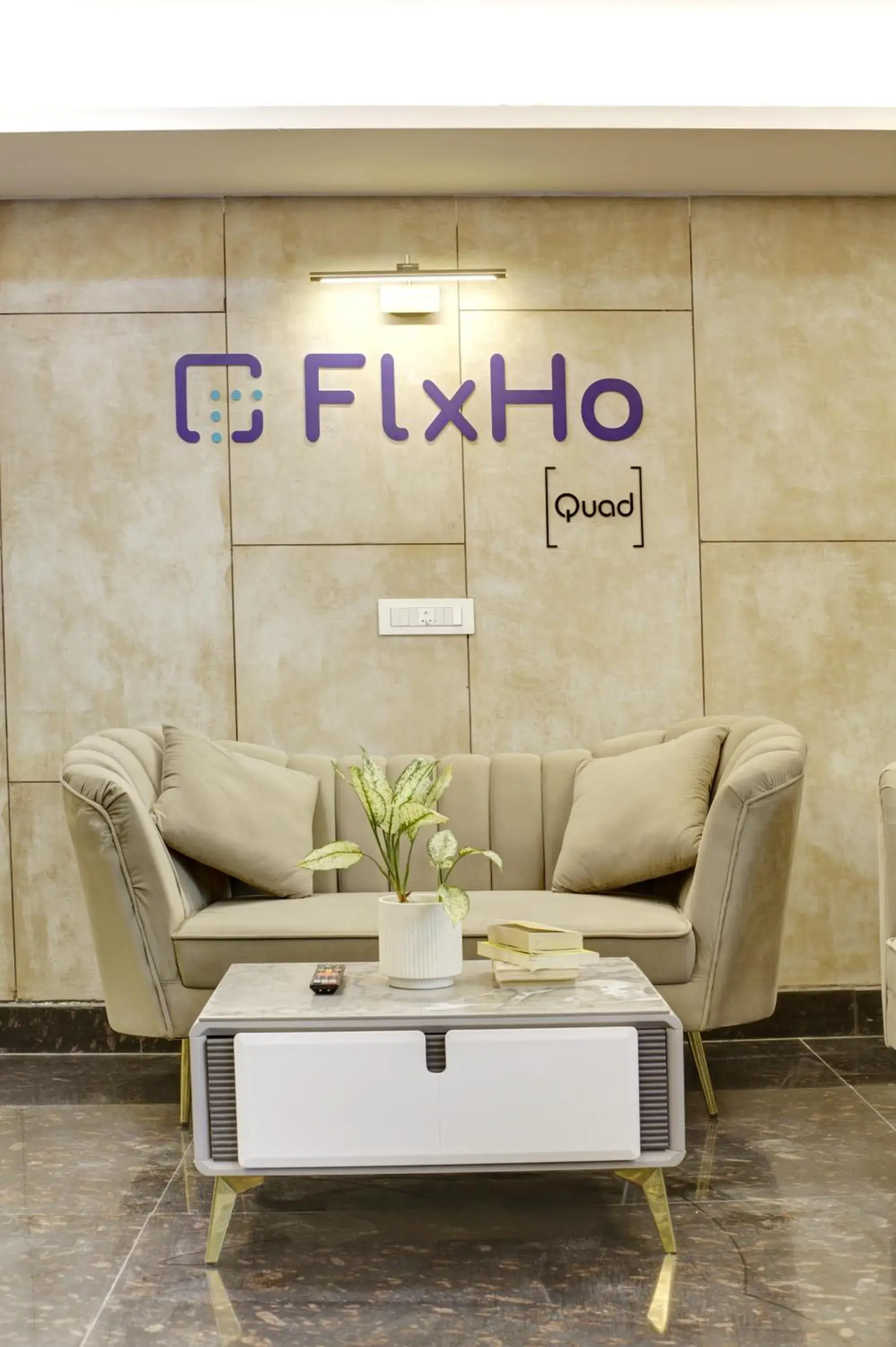 Lobby or reception in FlxHo Quad - Luxury Studio Apart Hotel DLF Cyber City Lobby or reception in FlxHo Quad - Luxury Studio Apart Hotel DLF Cyber City