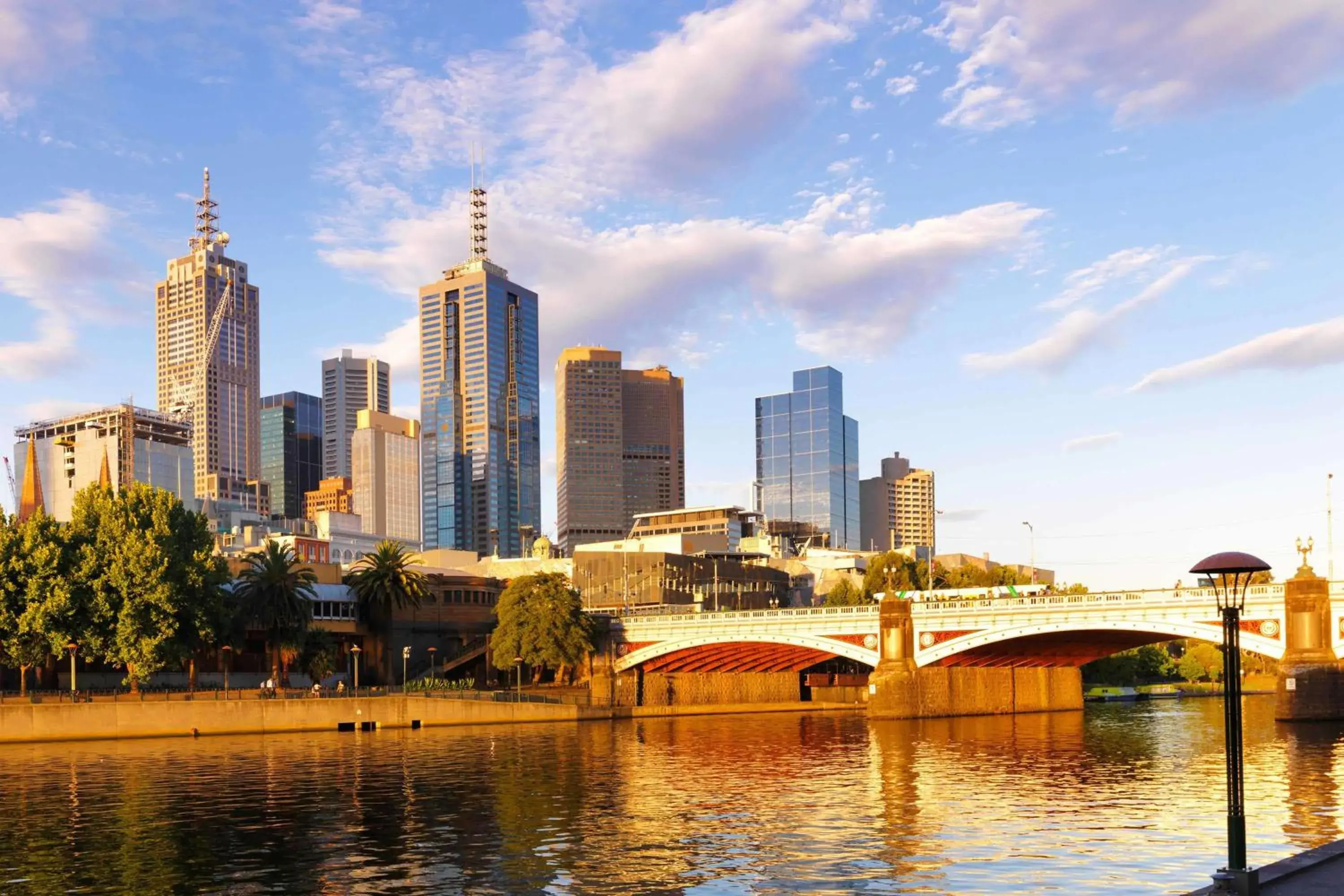 Lobby or reception in Wyndham Hotel Melbourne Lobby or reception in Wyndham Hotel Melbourne