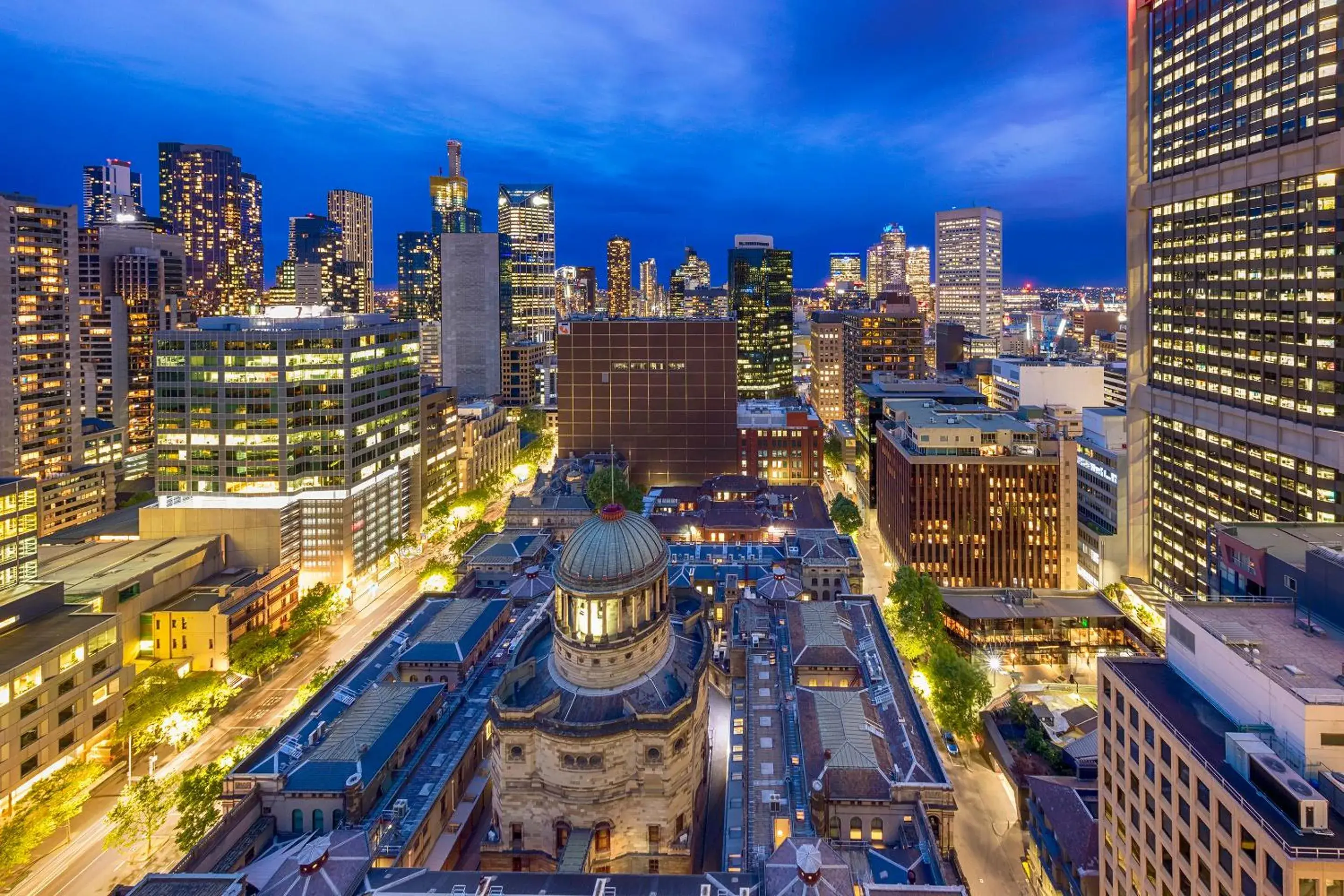 City view in Wyndham Hotel Melbourne City view in Wyndham Hotel Melbourne