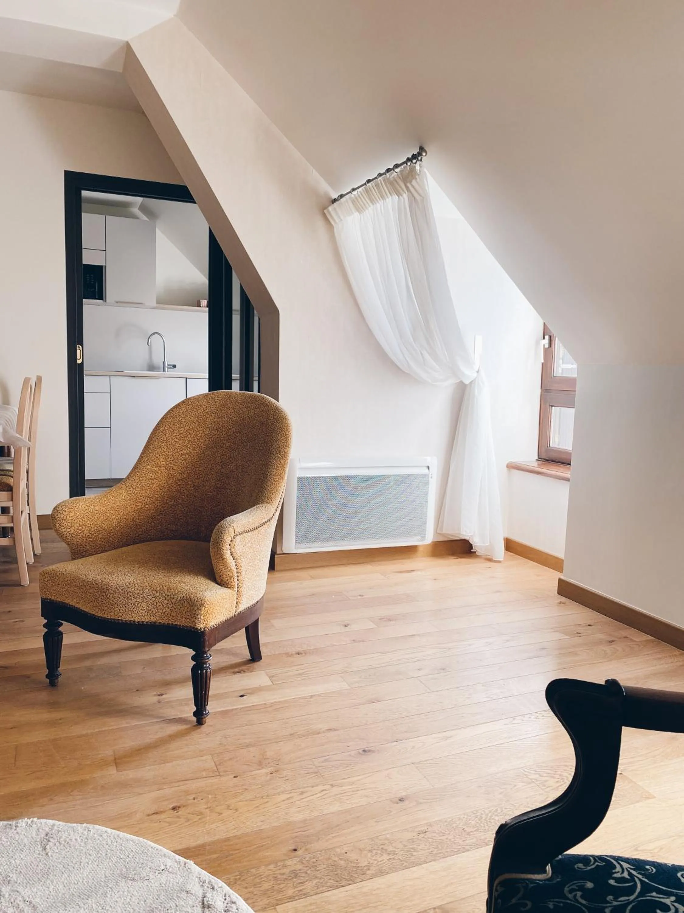 Living room, Bed in Le Régis