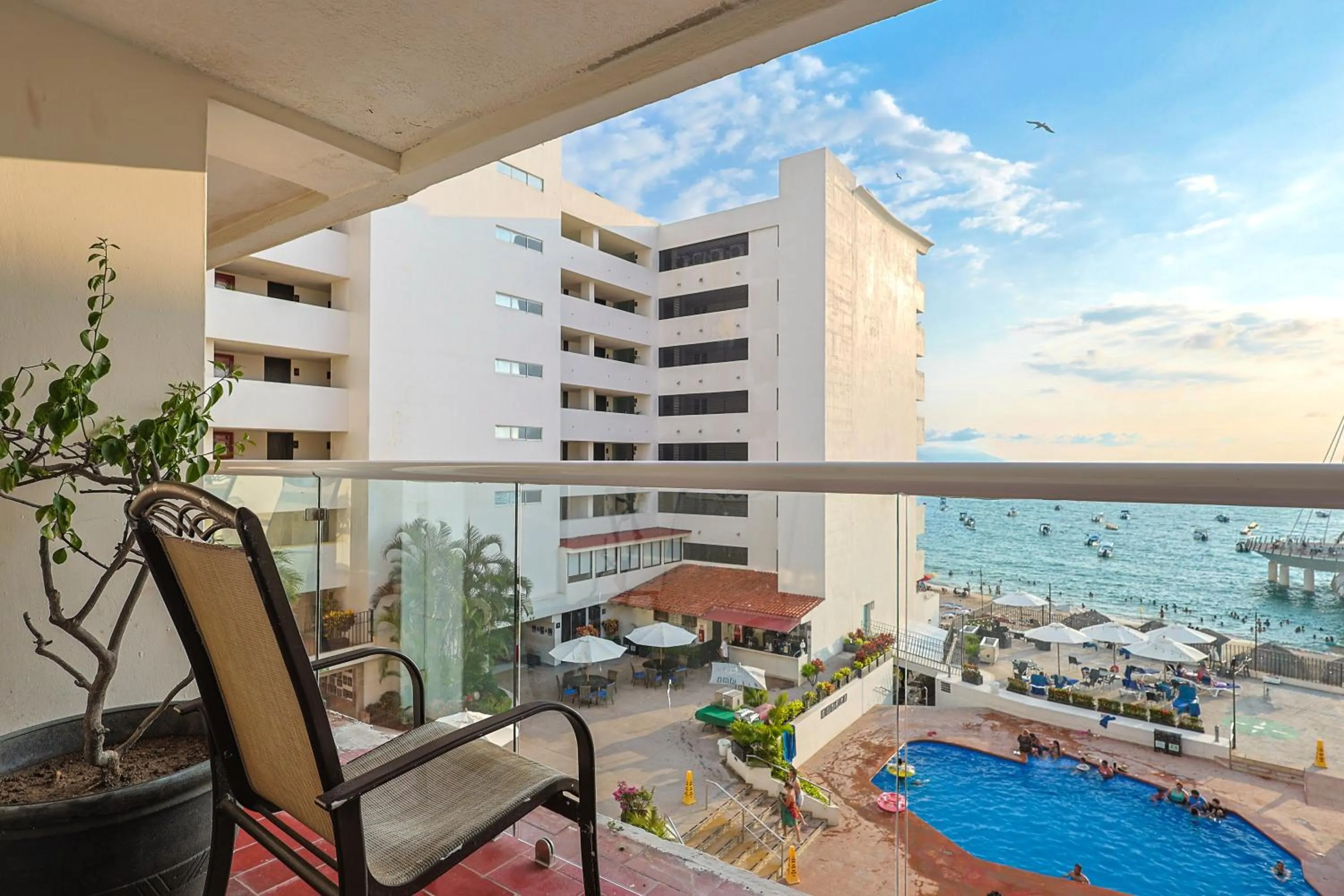 View (from property/room) in Hotel Delfín Vista Pier Beach Front