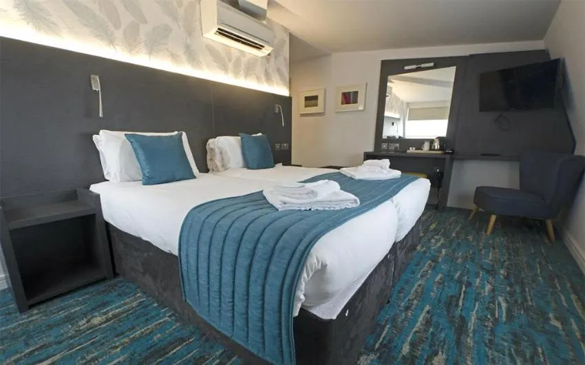 Bed in K Hotel Kensington