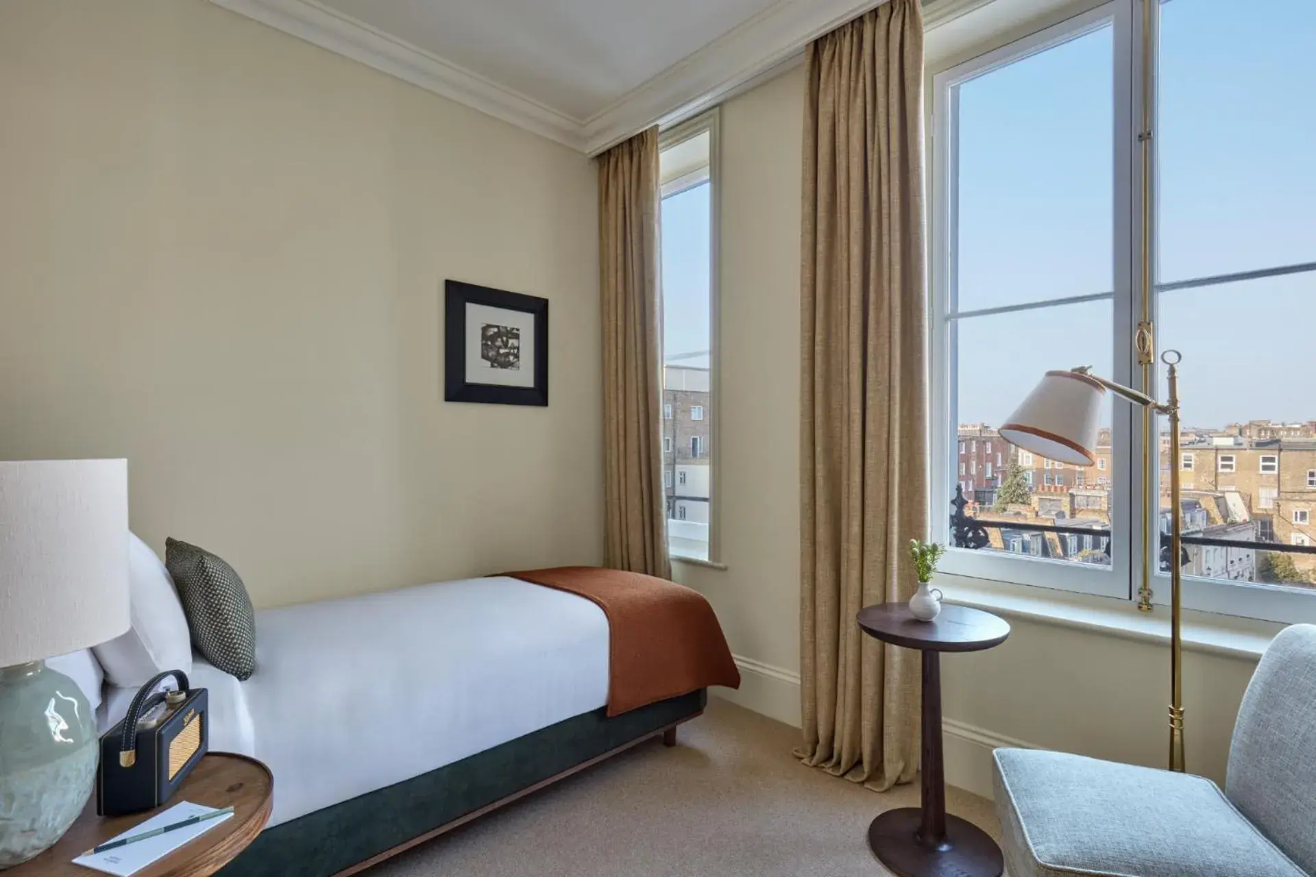 View (from property/room), Bed in Miiro Templeton Garden View (from property/room), Bed in Miiro Templeton Garden