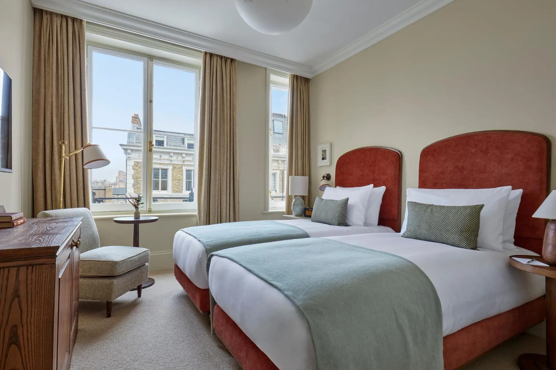 Bedroom, Bed in Miiro Templeton Garden