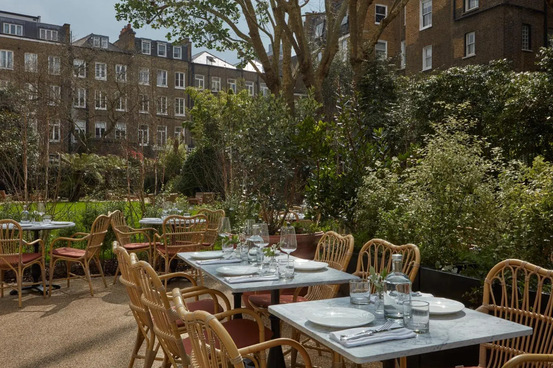 Restaurant/places to eat in Miiro Templeton Garden Restaurant/places to eat in Miiro Templeton Garden