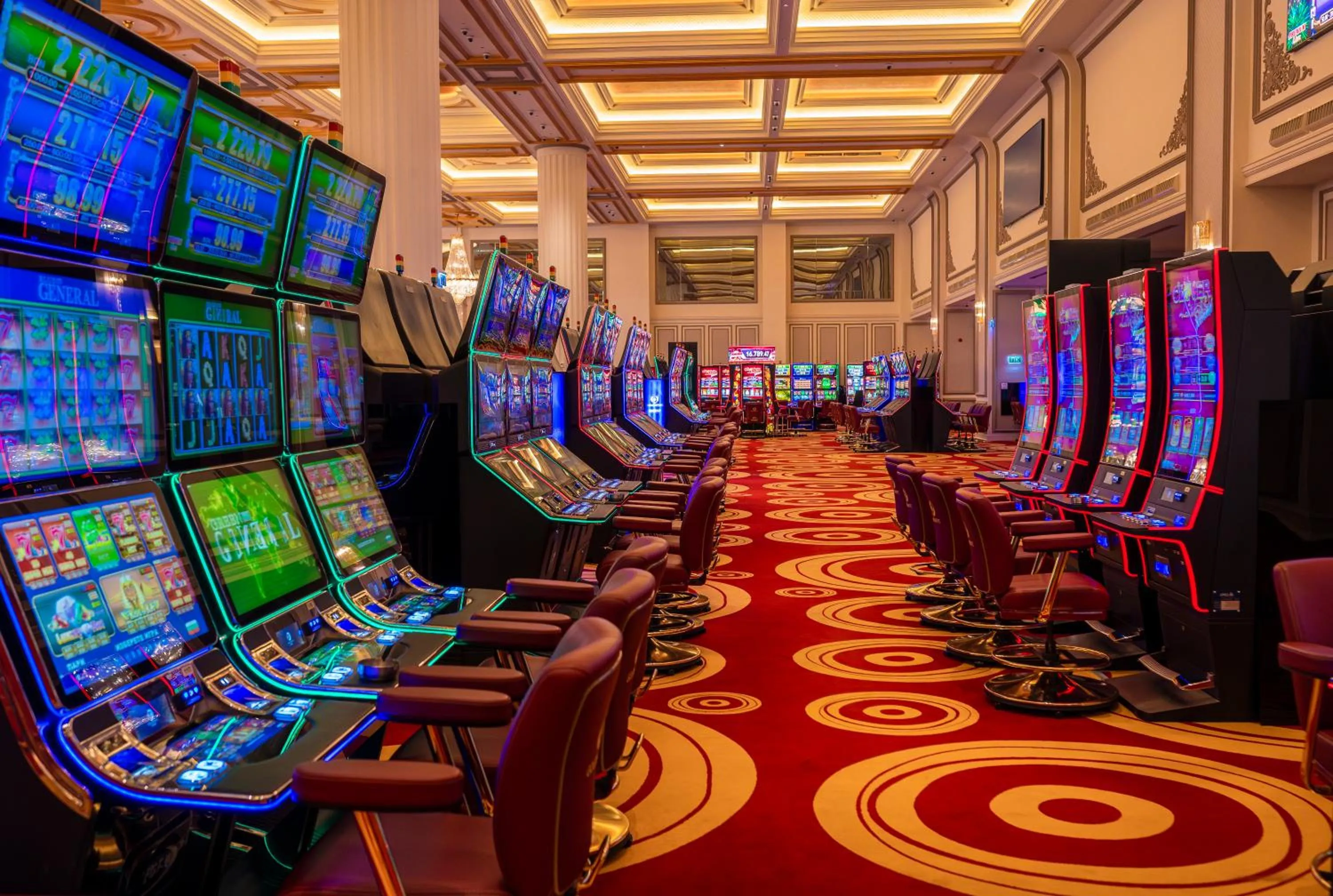 GoldenEye Hotel & Casino