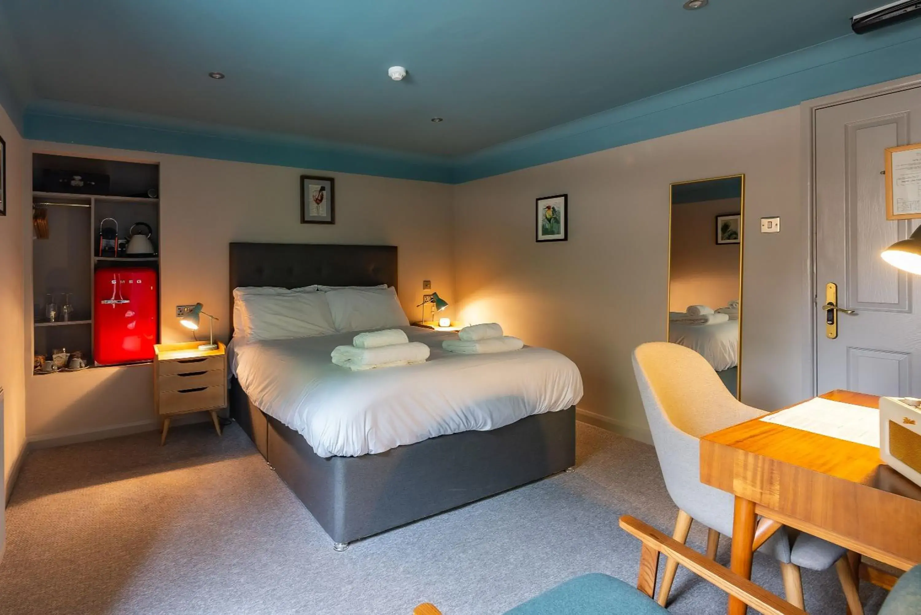 Cozy Double in The Georgian Townhouse Cozy Double in The Georgian Townhouse