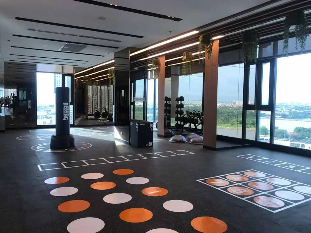 Fitness centre/facilities in Homie's Dedge Thao Dien Luxury Apartment
