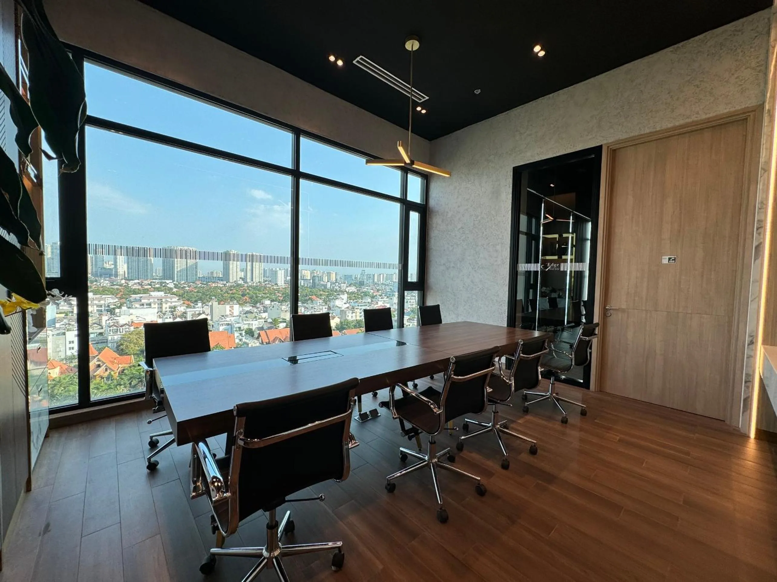Meeting/conference room in Homie's Dedge Thao Dien Luxury Apartment