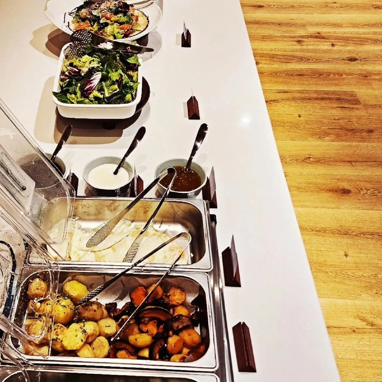 Food and drinks in Hanok Hotel DAAM Seoul