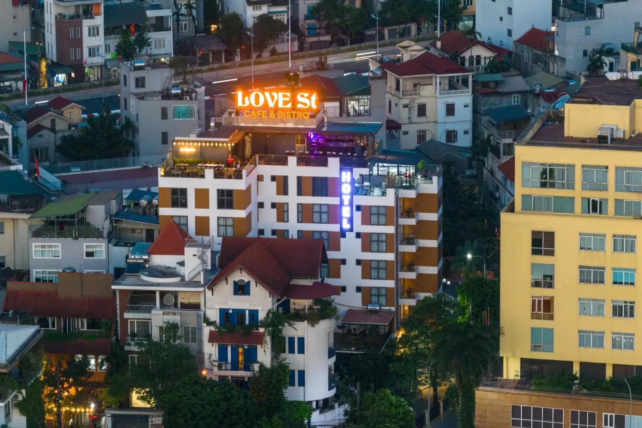 Facade/entrance in Love St - Hanoi Hotel Facade/entrance in Love St - Hanoi Hotel