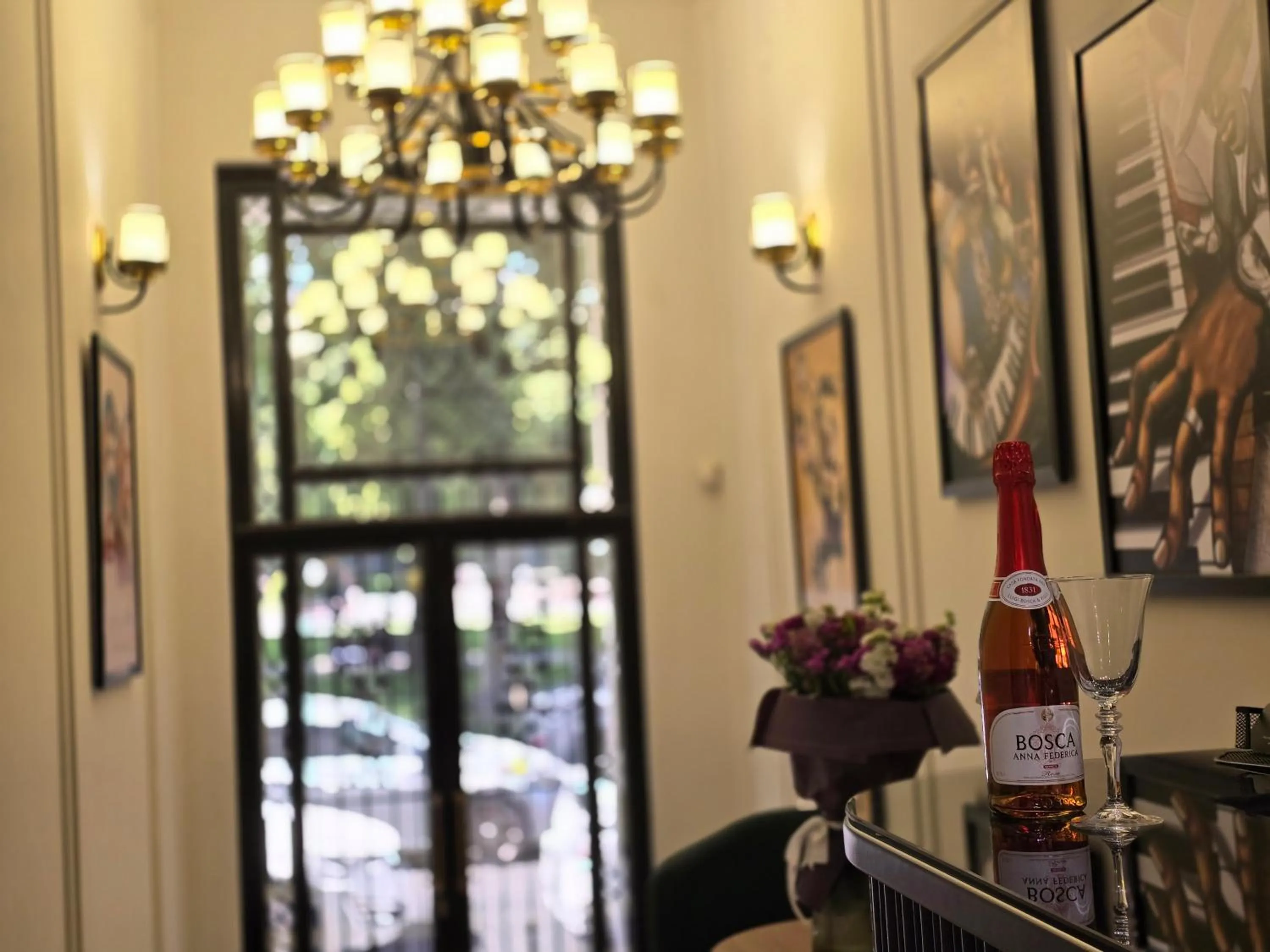 Maestro Address Hotel