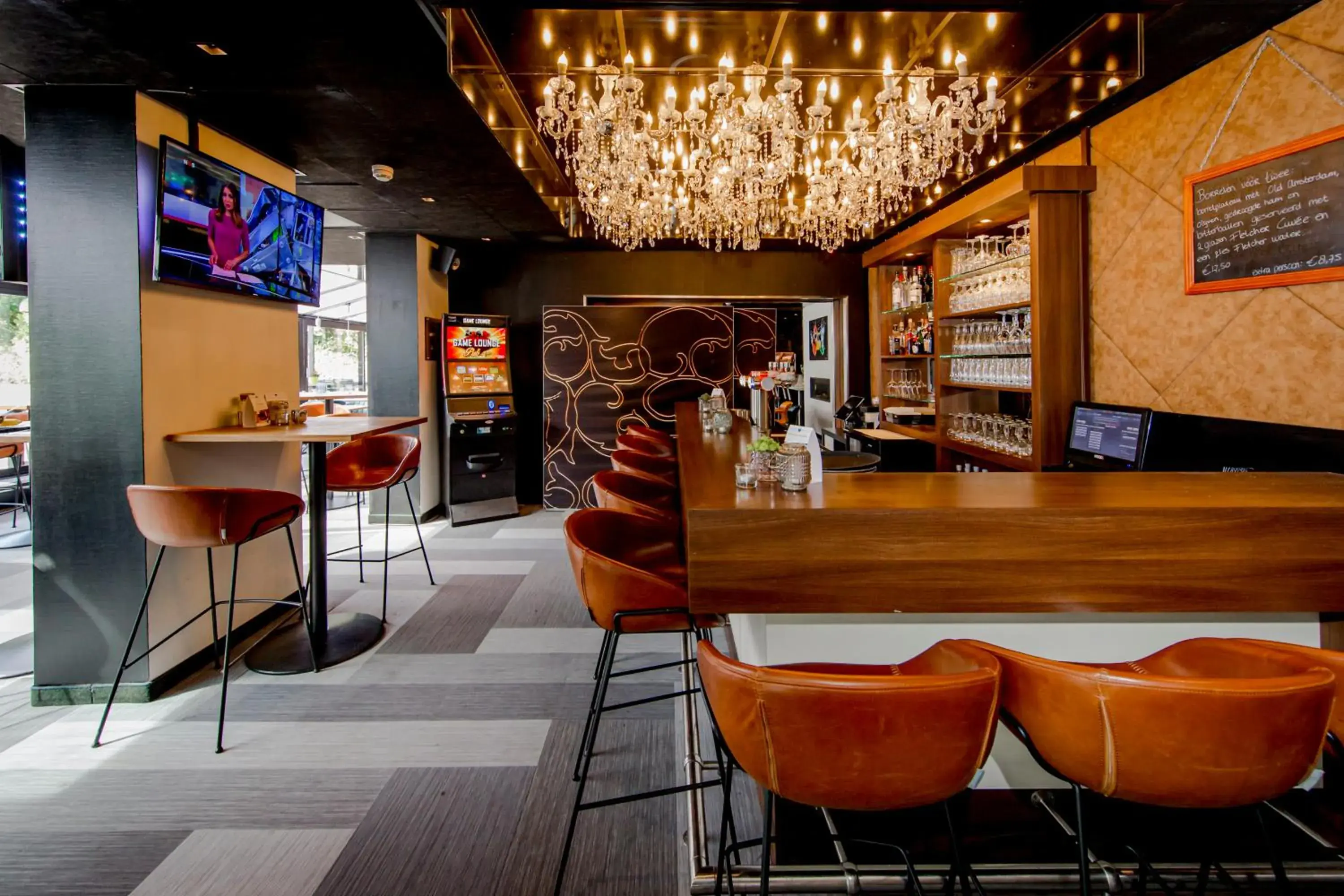 Lounge or bar in Fletcher Hotel-Restaurant Jagershorst-Eindhoven Lounge or bar in Fletcher Hotel-Restaurant Jagershorst-Eindhoven