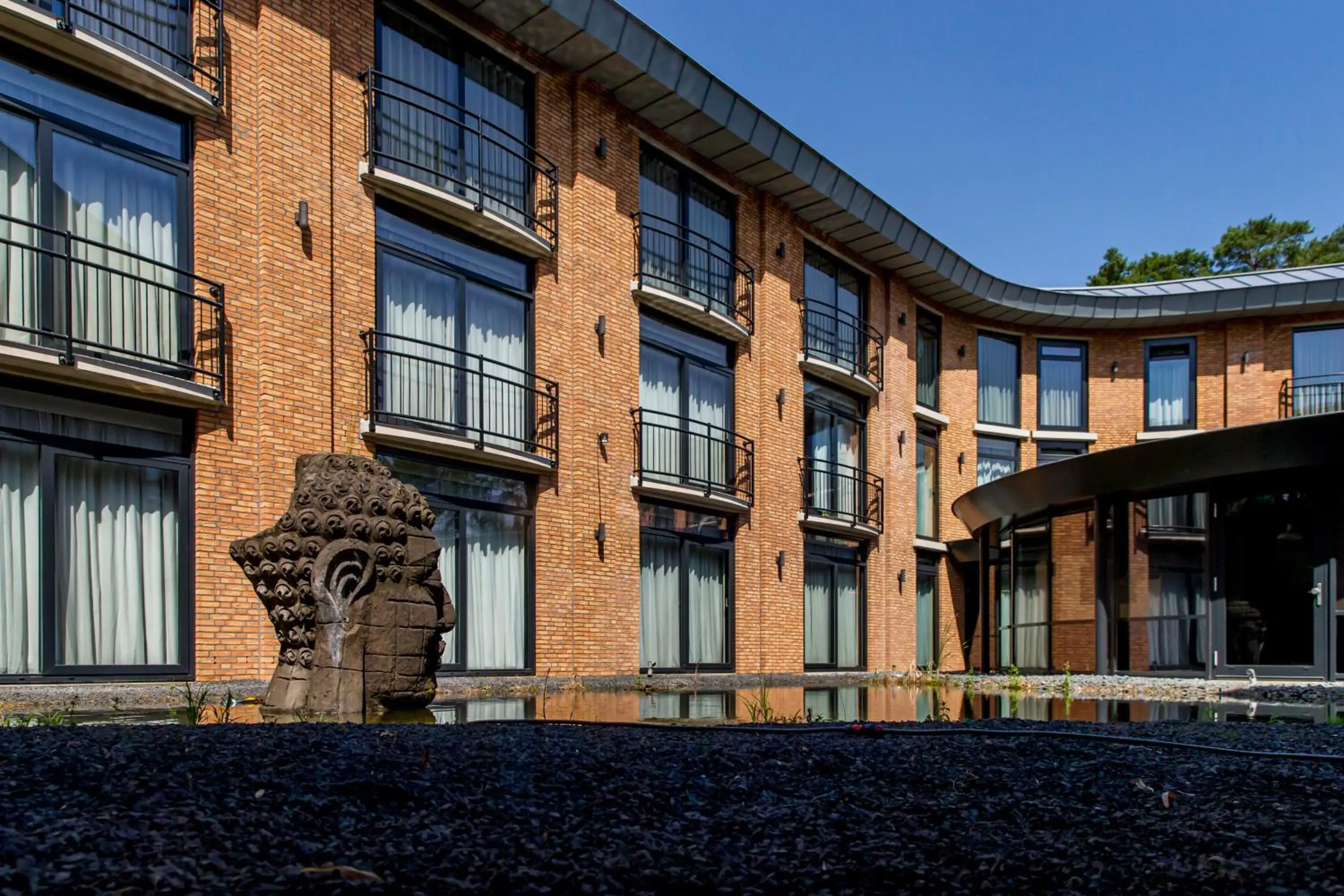 Property building in Fletcher Hotel-Restaurant Jagershorst-Eindhoven Property building in Fletcher Hotel-Restaurant Jagershorst-Eindhoven