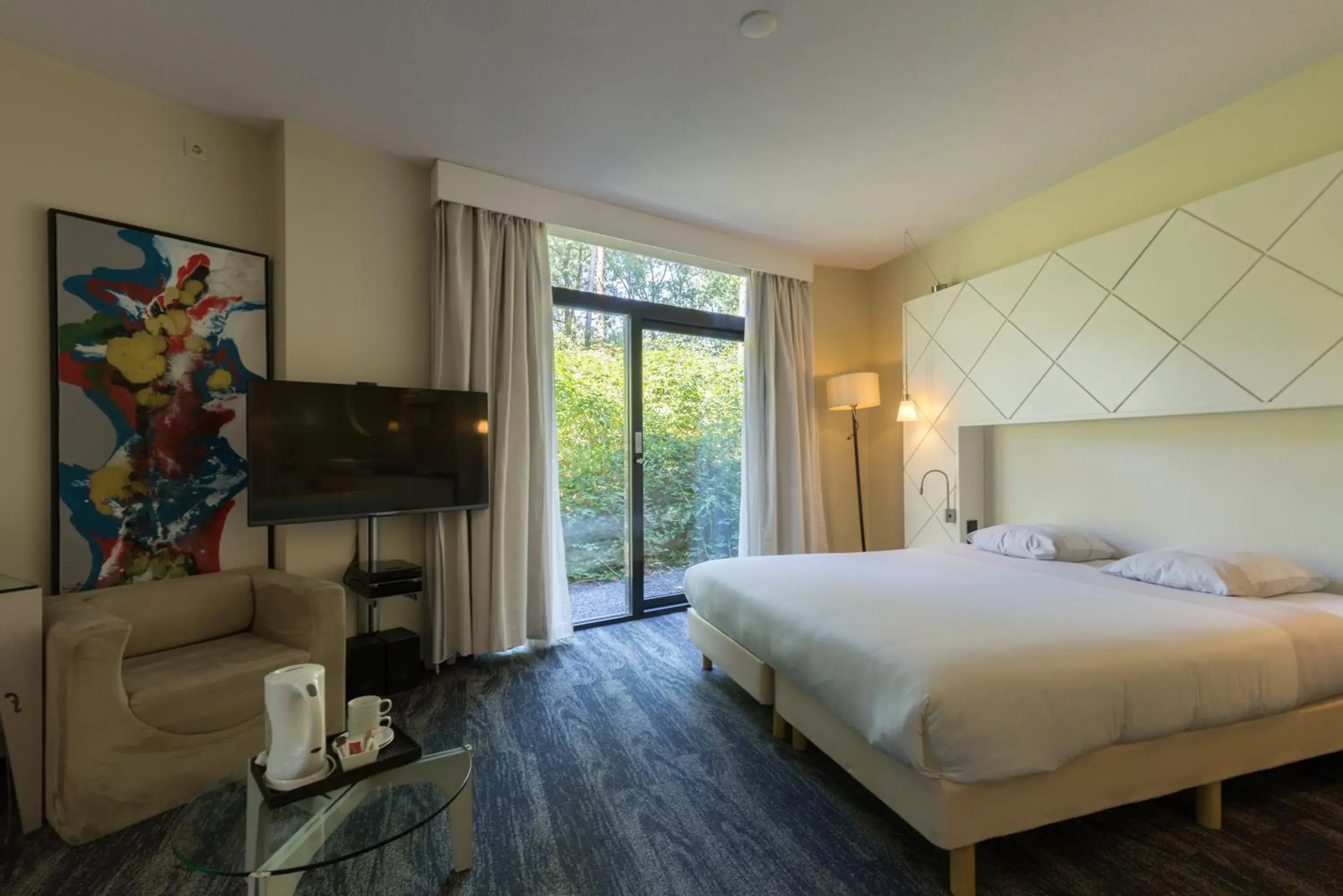 Bedroom, Bed in Fletcher Hotel-Restaurant Jagershorst-Eindhoven Bedroom, Bed in Fletcher Hotel-Restaurant Jagershorst-Eindhoven