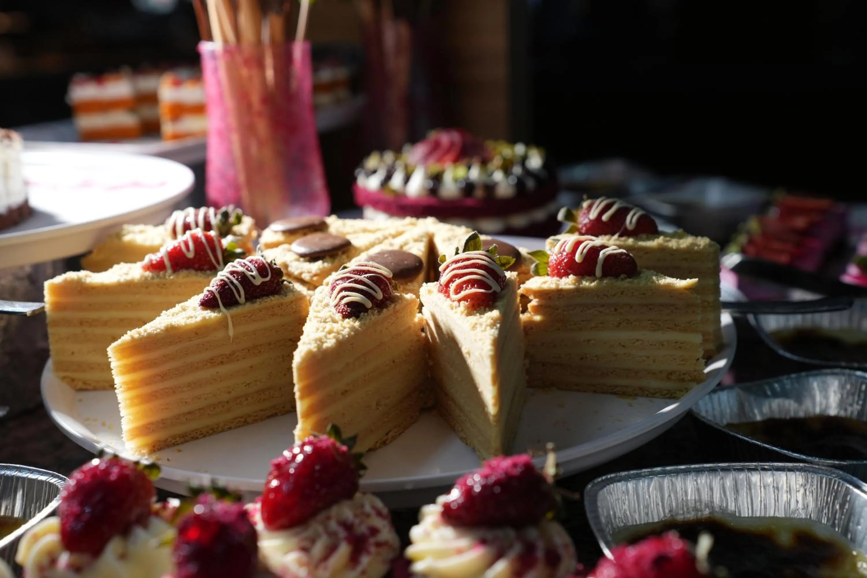 Ada Newday Resort Hotel