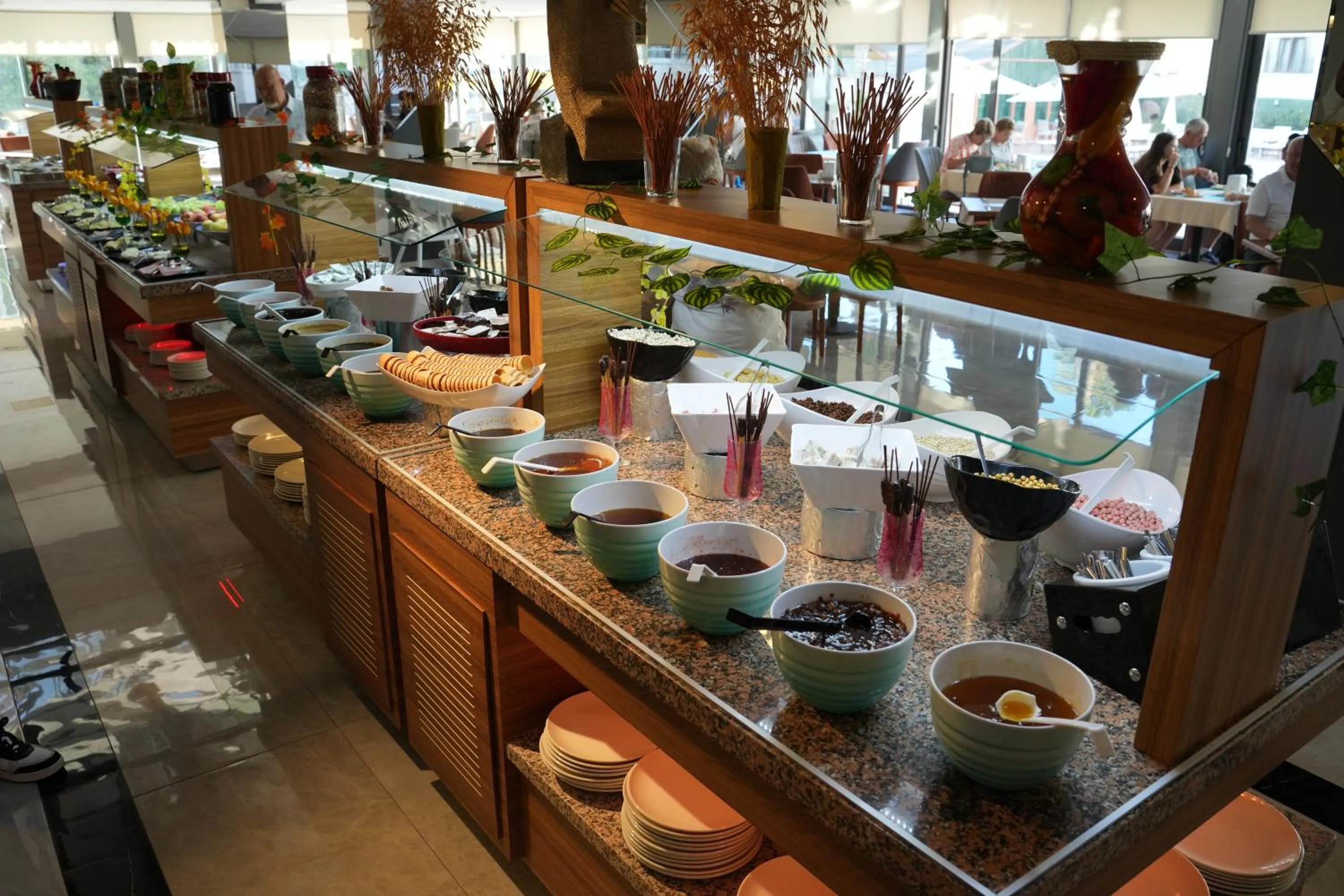 Ada Newday Resort Hotel