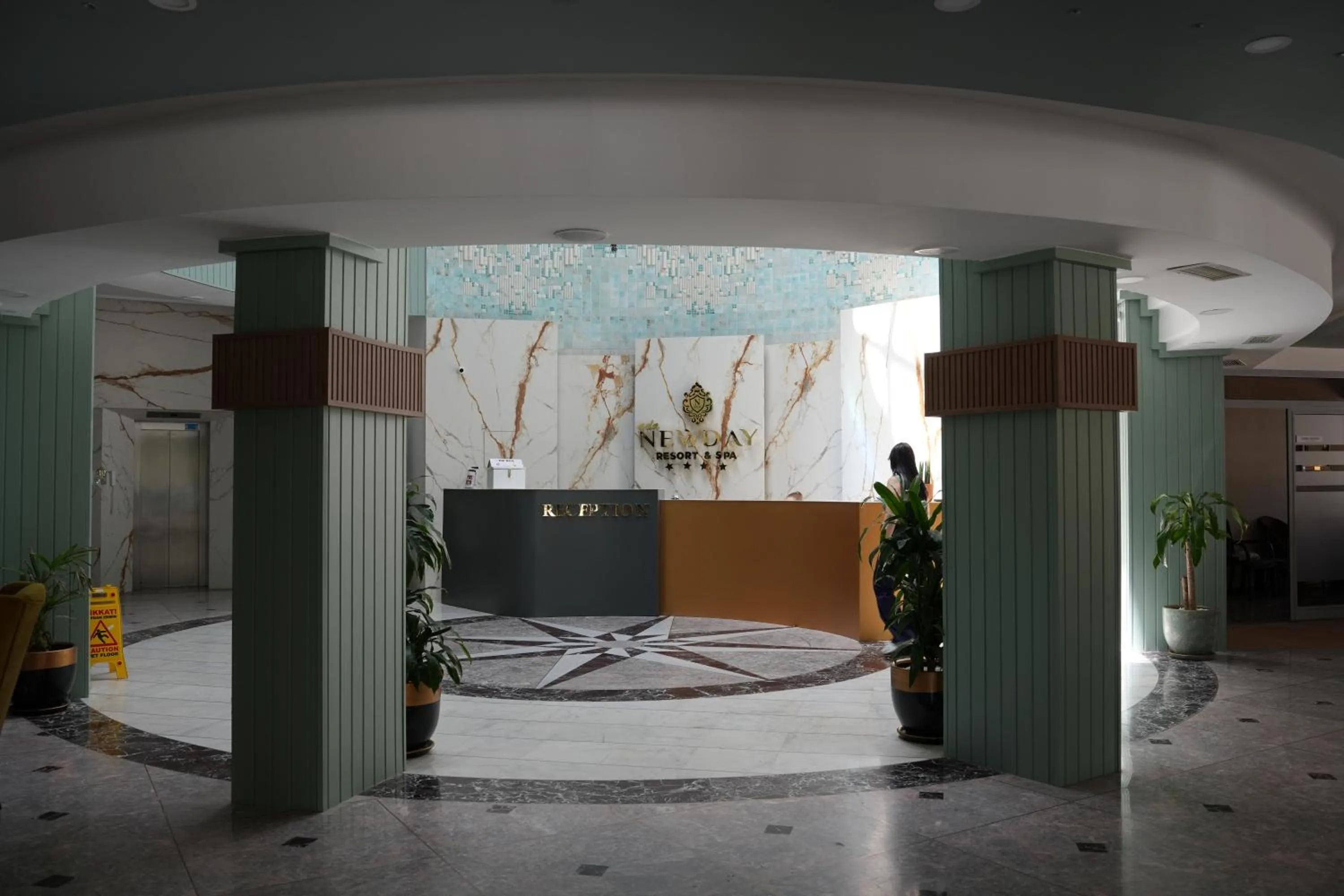 Ada Newday Resort Hotel