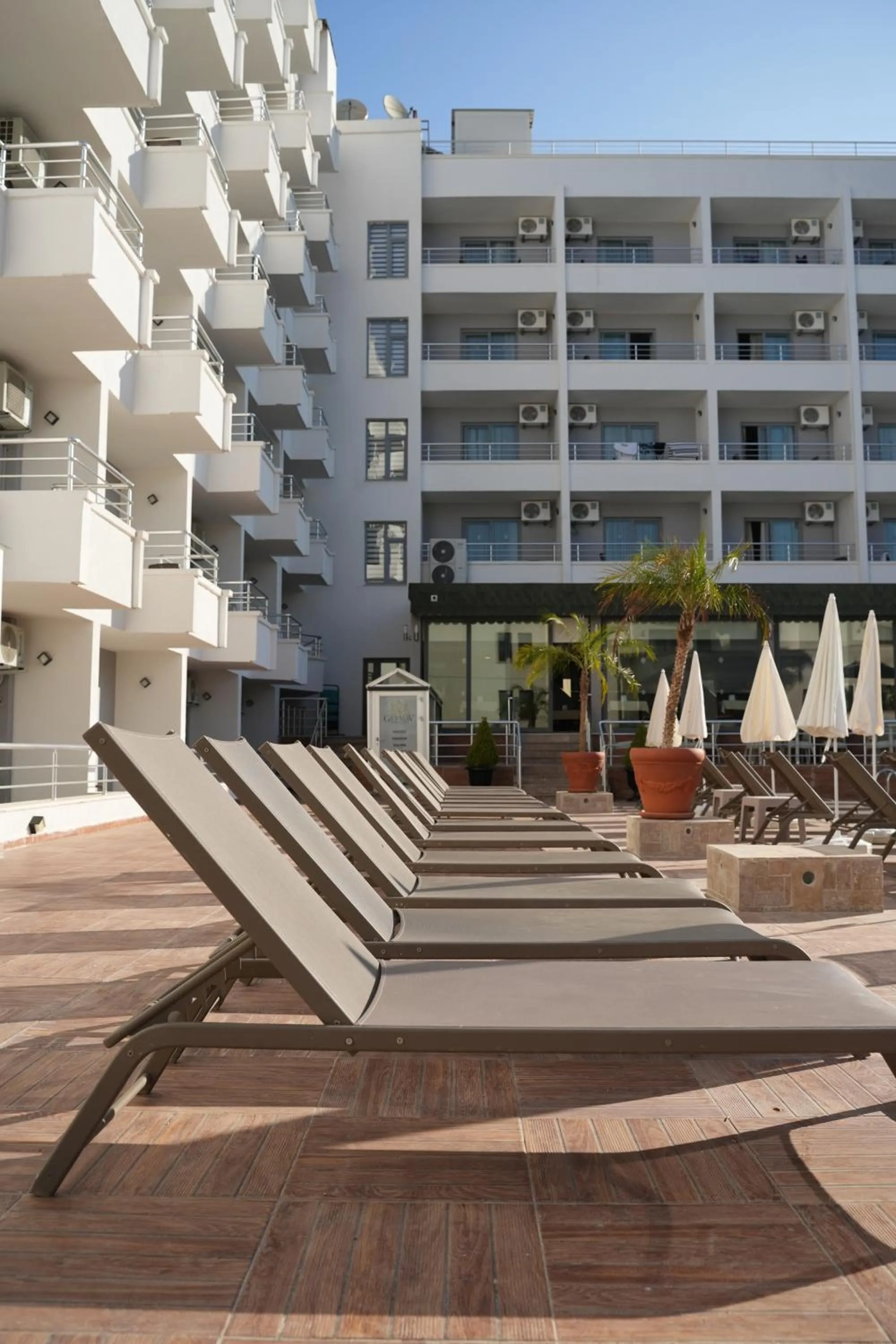 Ada Newday Resort Hotel