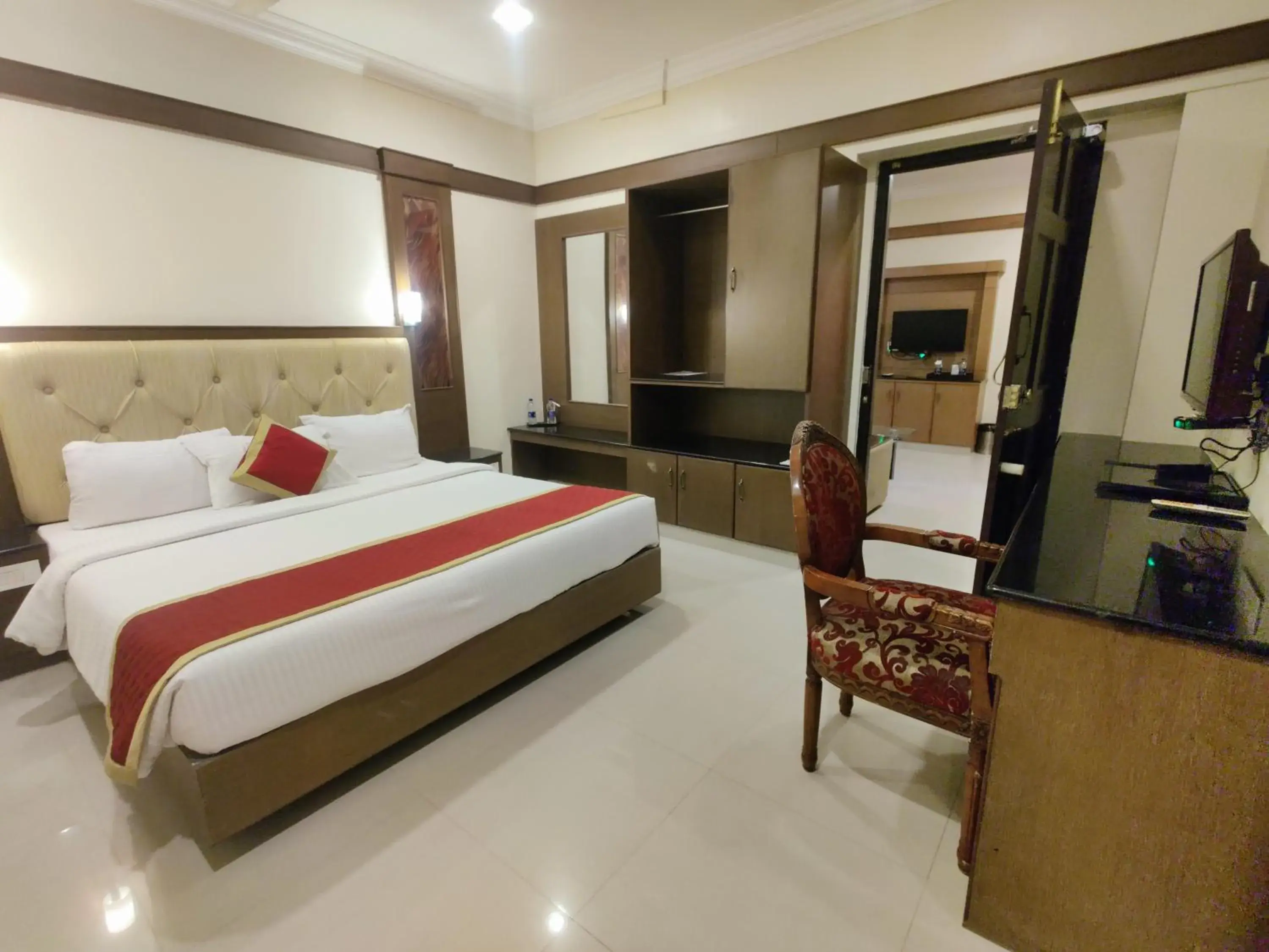 Bed in HOTEL SAHANA CASTLE Bed in HOTEL SAHANA CASTLE