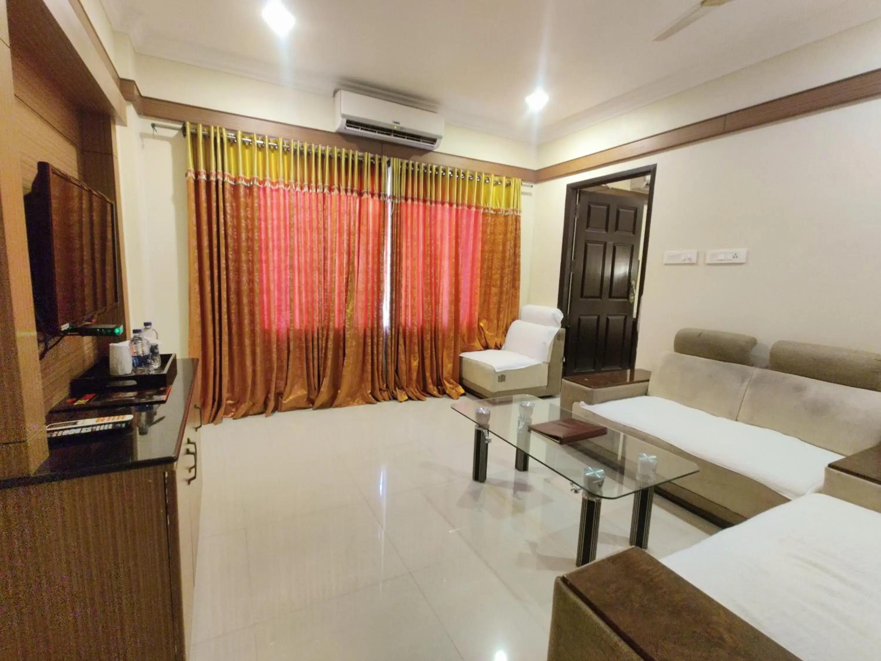 Bed in HOTEL SAHANA CASTLE Bed in HOTEL SAHANA CASTLE