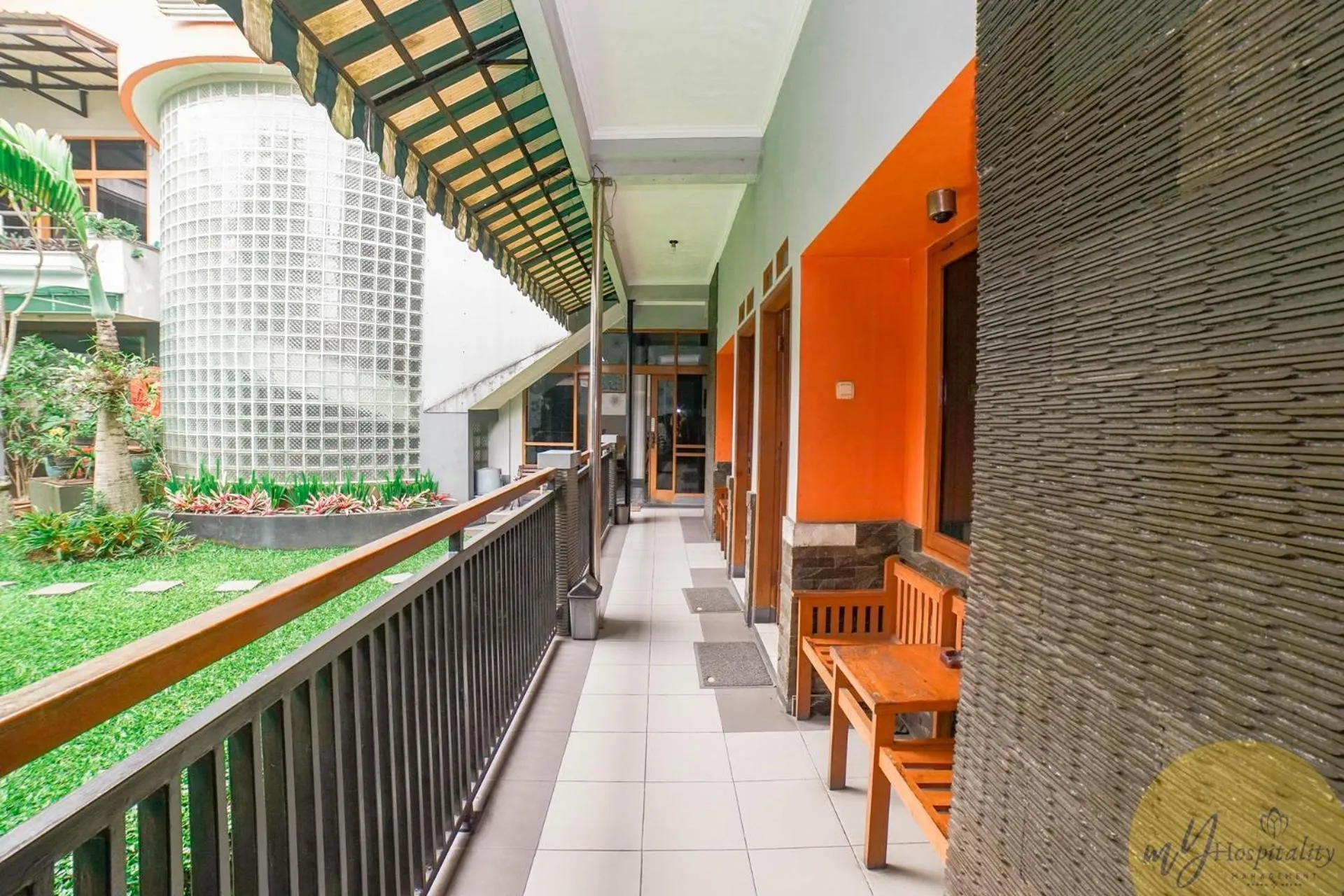 Garden in Hotel Patradisa by My Hospitality