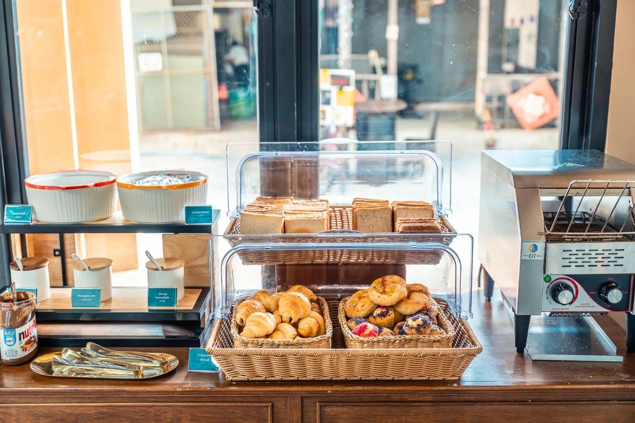 Breakfast in Centara Life Lamai Resort Samui