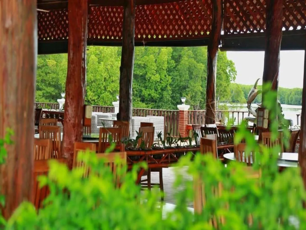 Restaurant/places to eat in Nov Koh Kong Resort