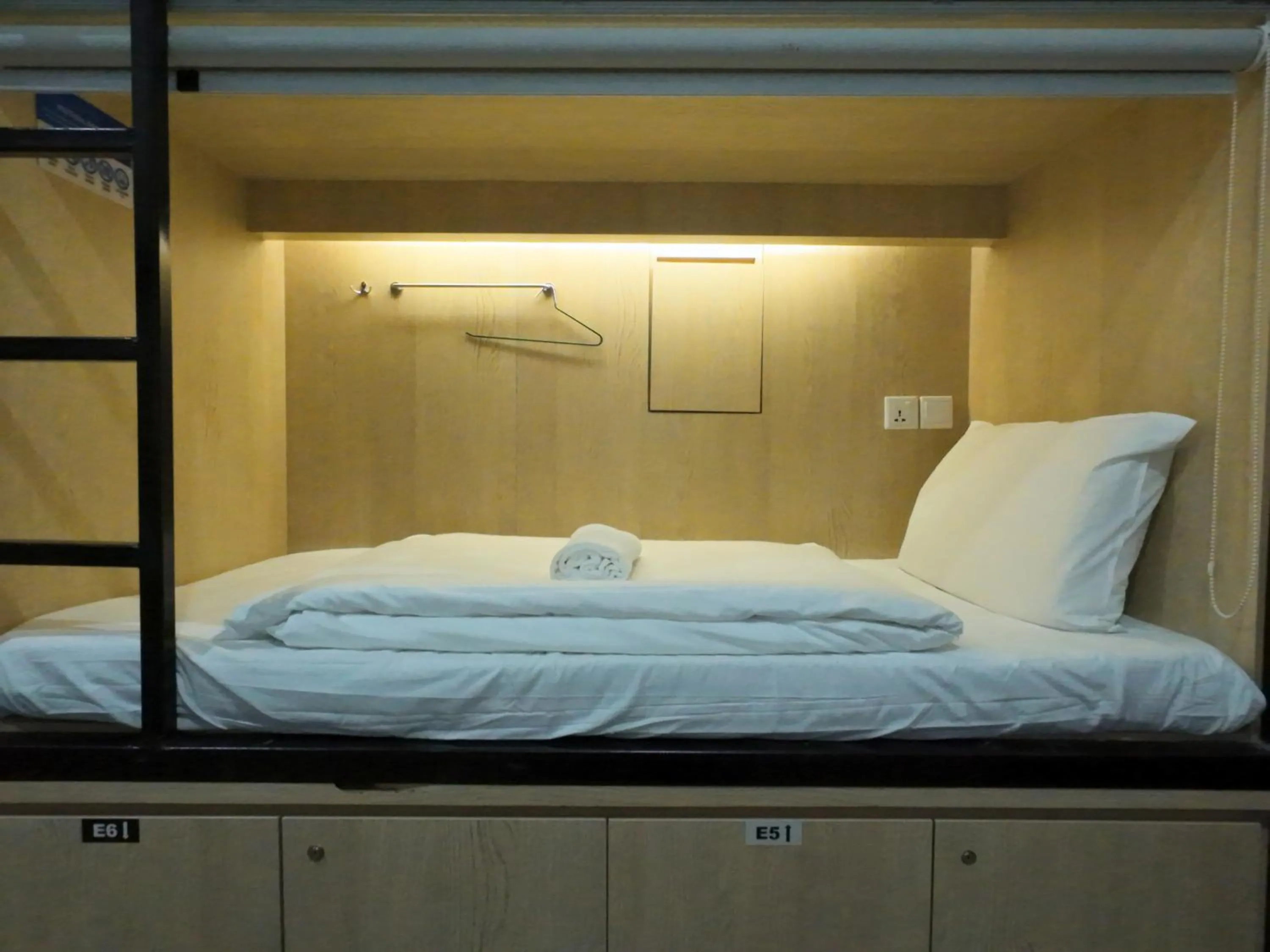 Bed in The Room @ Bugis