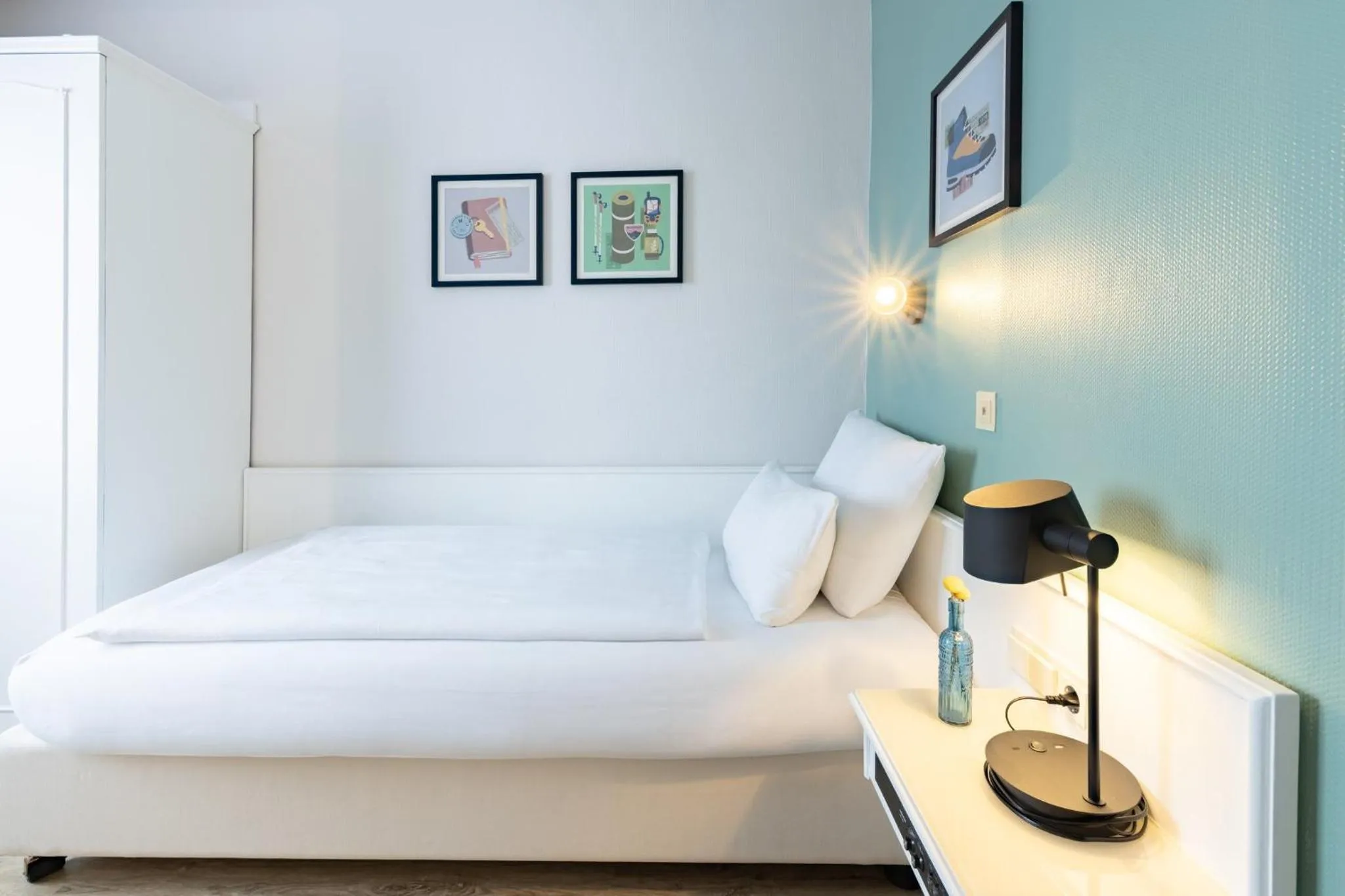 Photo of the whole room, Bed in Garner Hotel Post Aschaffenburg by IHG