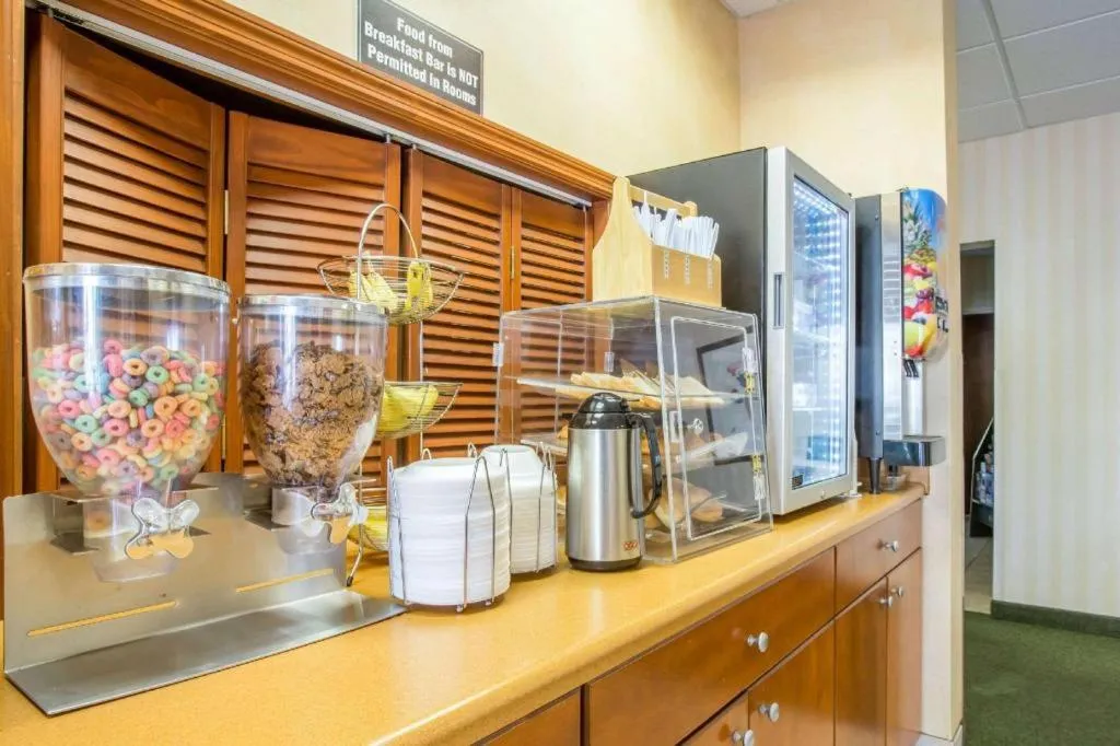 Econo Lodge Valdosta Mall Area