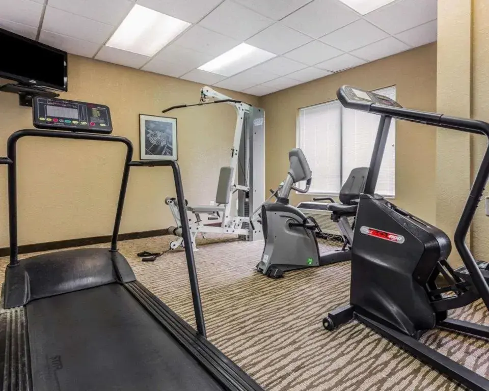 Comfort Inn & Suites Comfort Inn & Suites