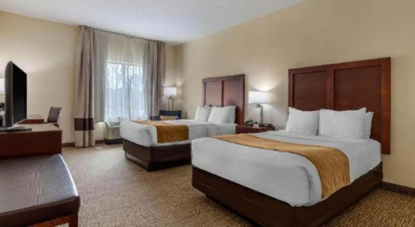 Bed in Comfort Inn & Suites