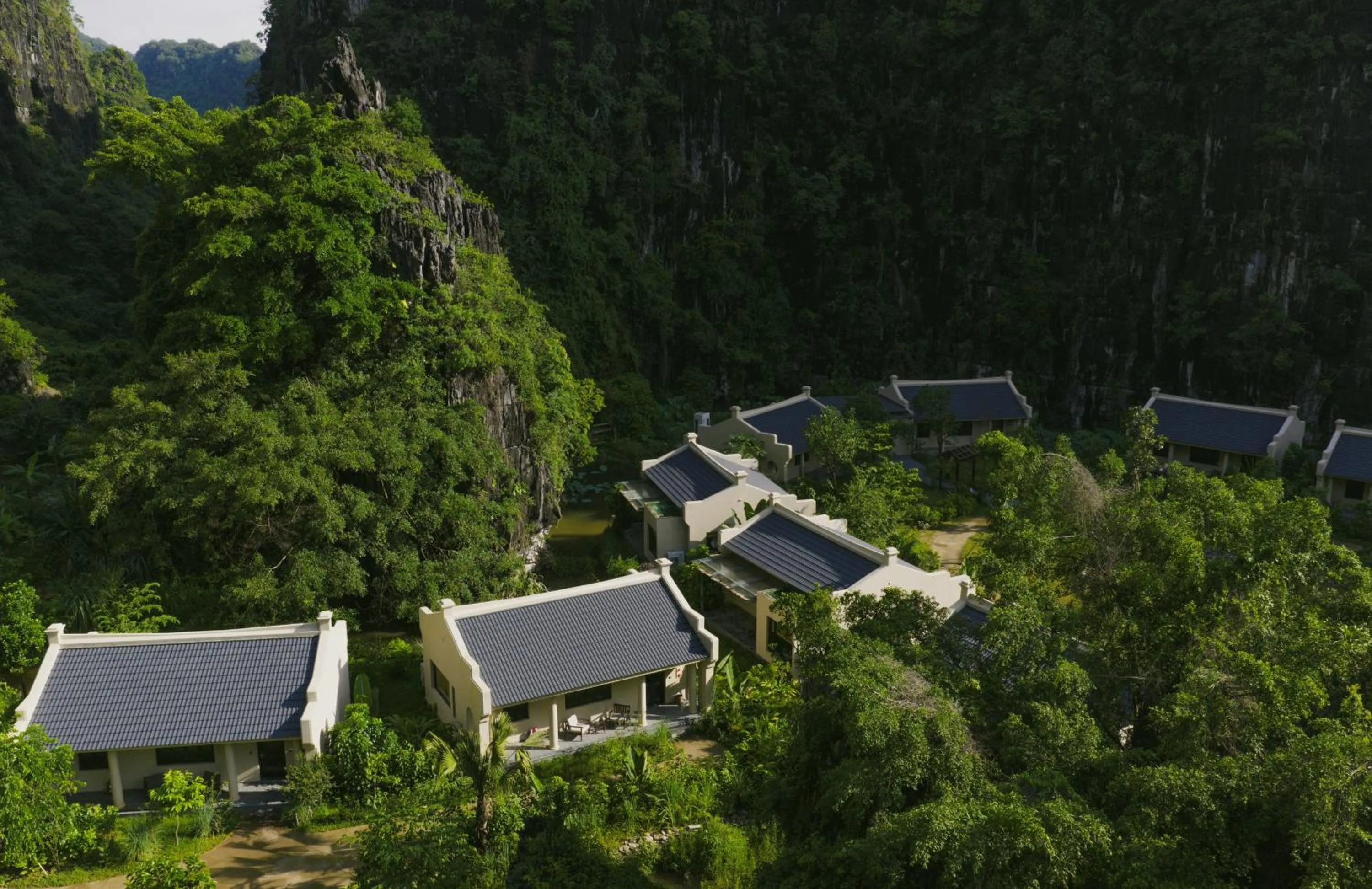 Property building in Jiva Hoa Lu Retreat