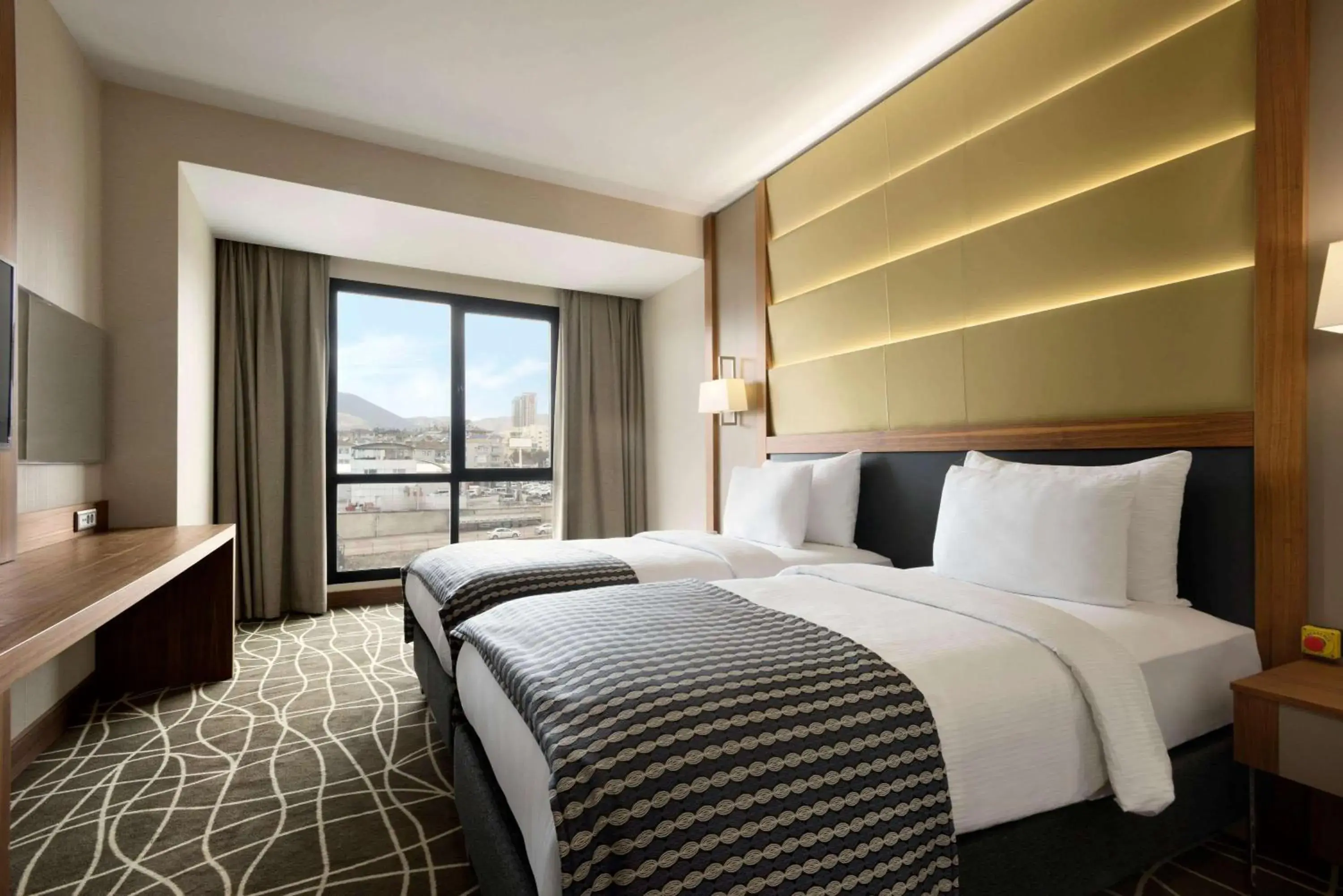 Photo of the whole room, Bed in Ramada By Wyndham Elazığ Photo of the whole room, Bed in Ramada By Wyndham Elazığ