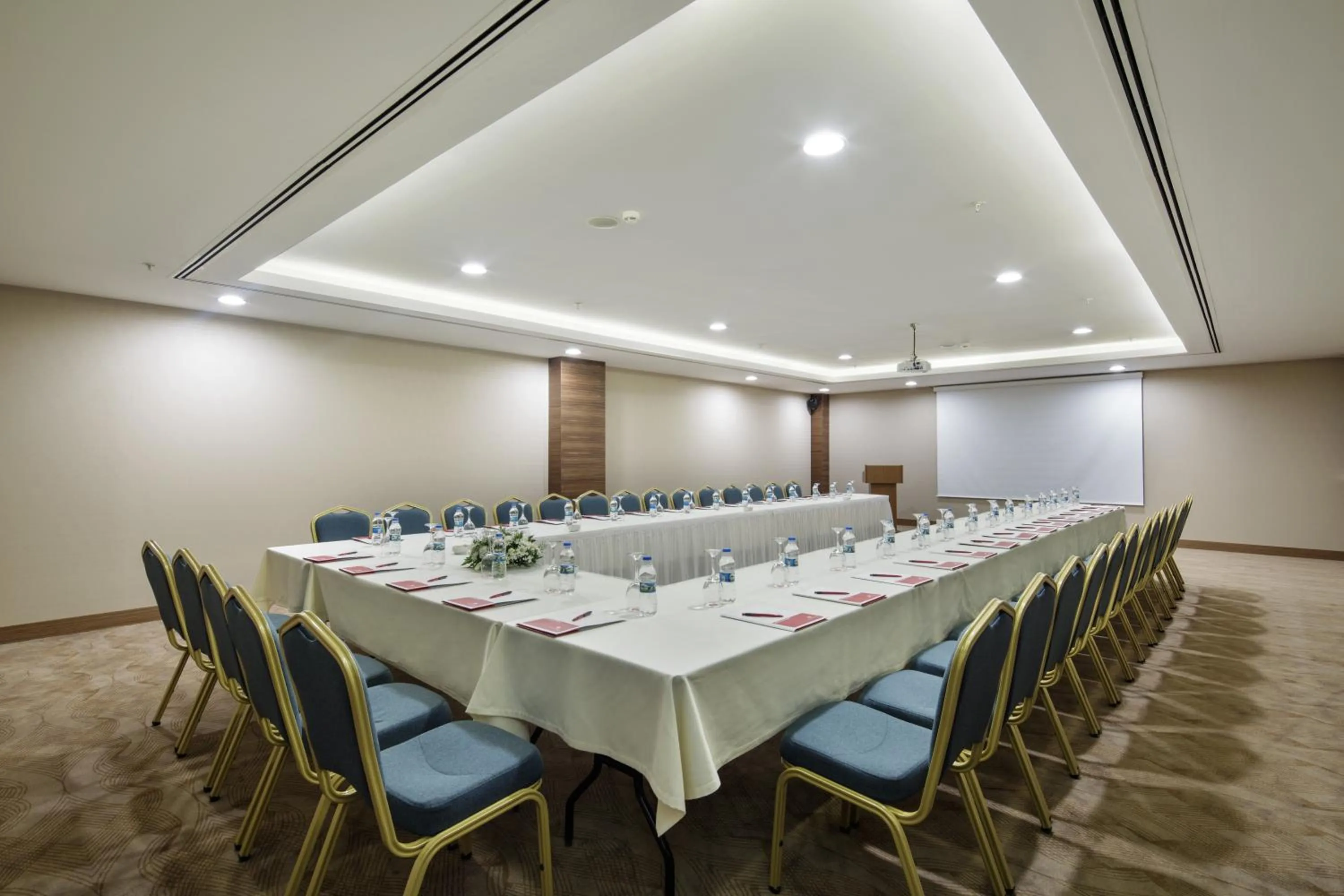 Business facilities in Ramada By Wyndham Elazığ