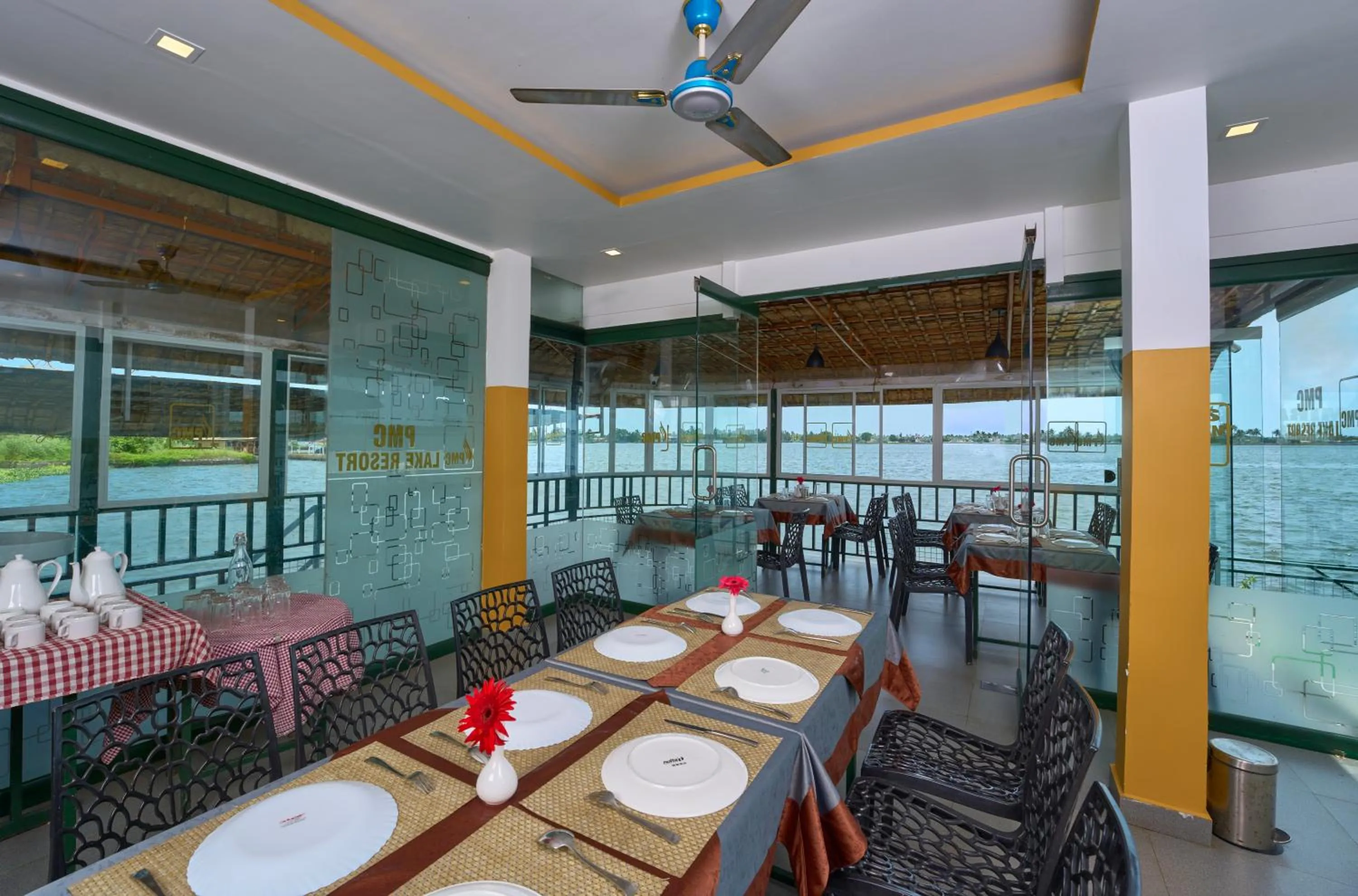 Restaurant/places to eat in MIRAS PMC Lakeshore Resort