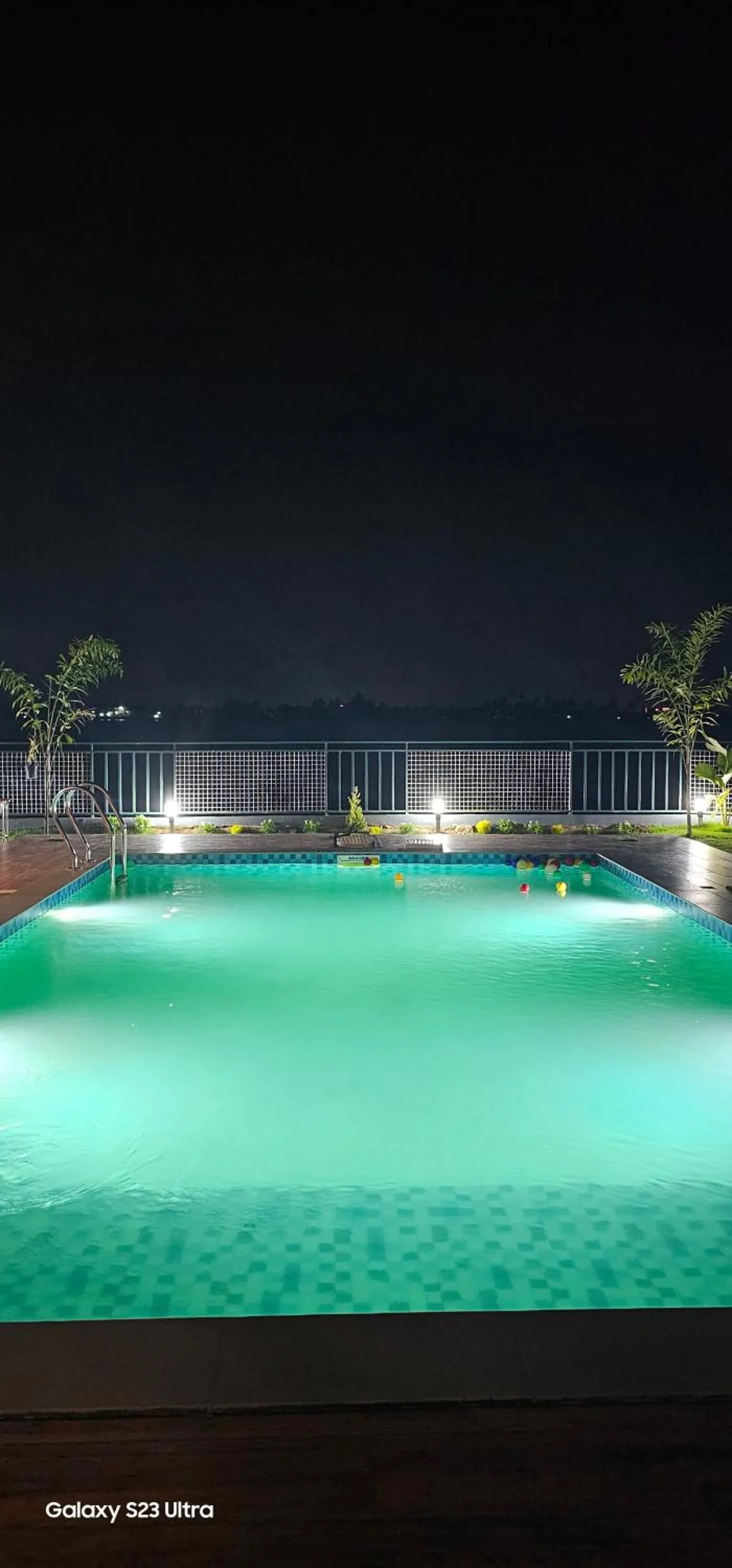 Swimming pool in MIRAS PMC Lakeshore Resort
