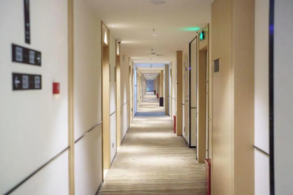 City Comfort Inn Wuhan Yangluo Wanda Plaza