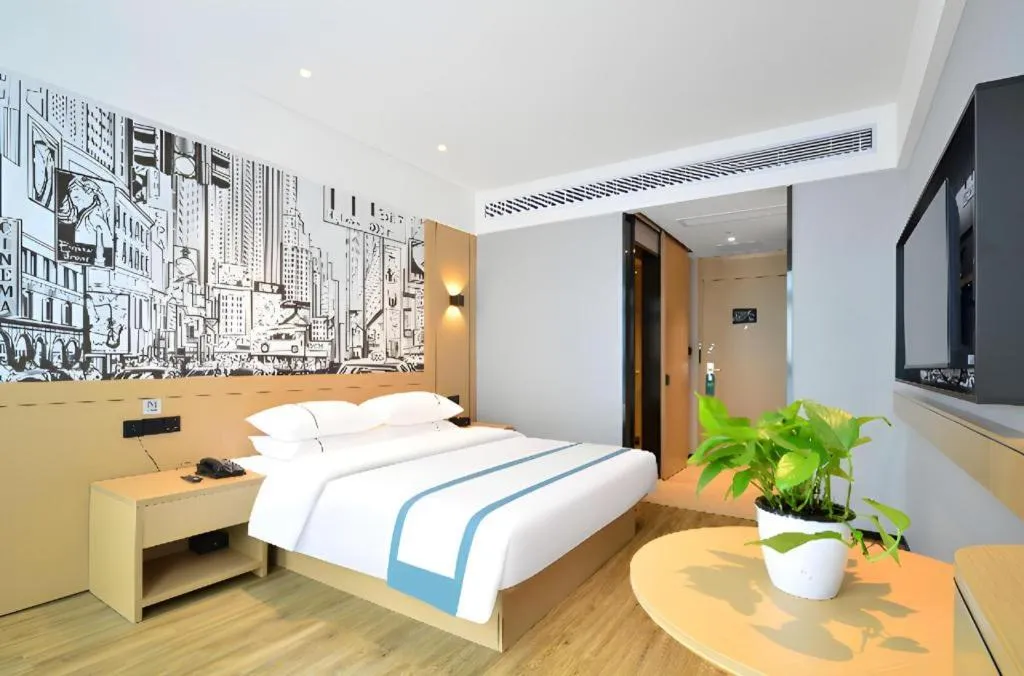 Bed in City Comfort Inn Yichang Sanxia Airport