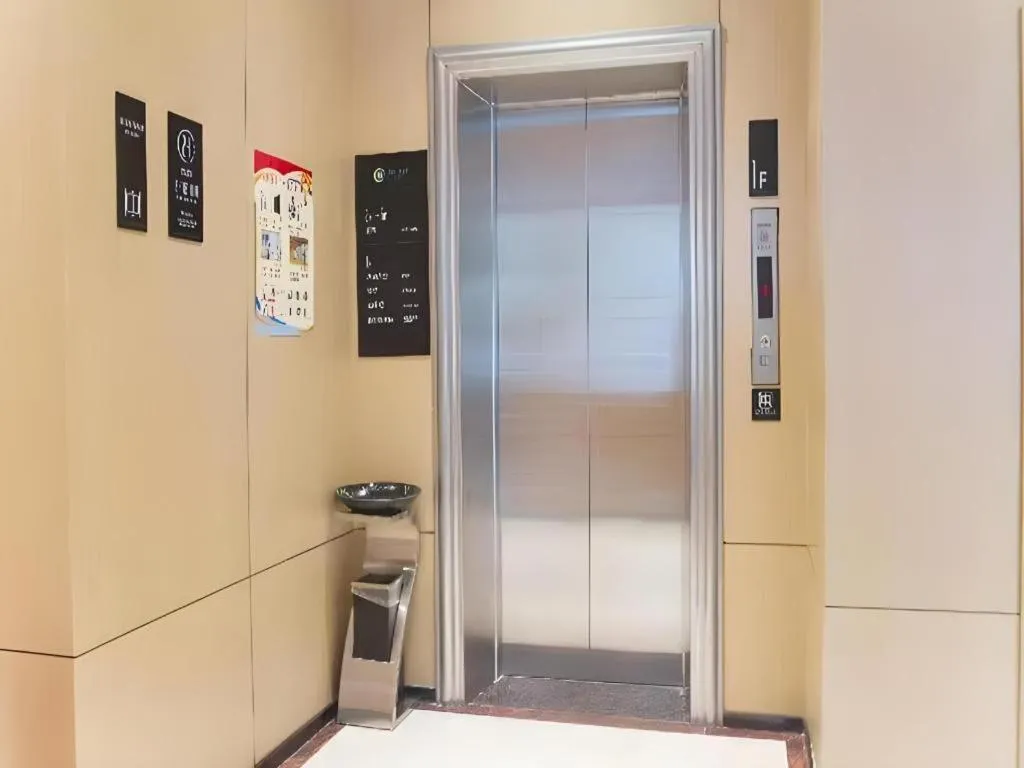 City Comfort Inn Jiujiang Gongqing Science and Technology College High-speed Railway Station