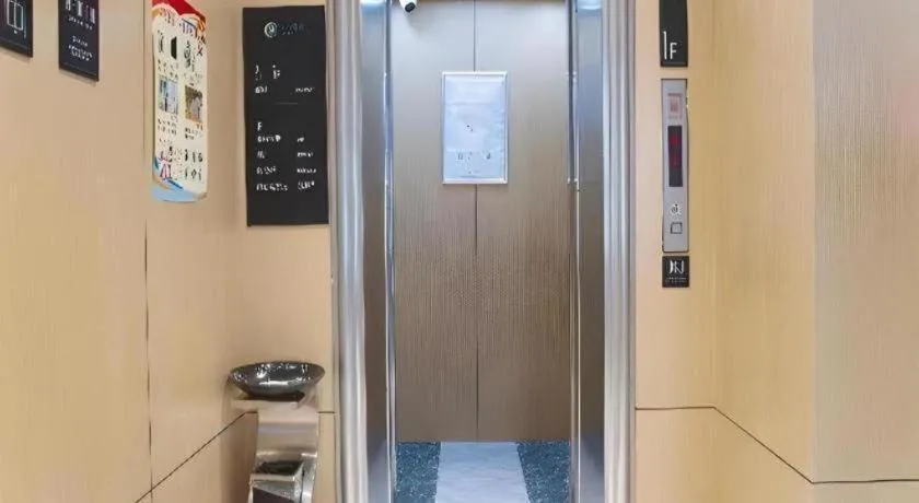 City Comfort Inn Jiujiang Gongqing Science and Technology College High-speed Railway Station