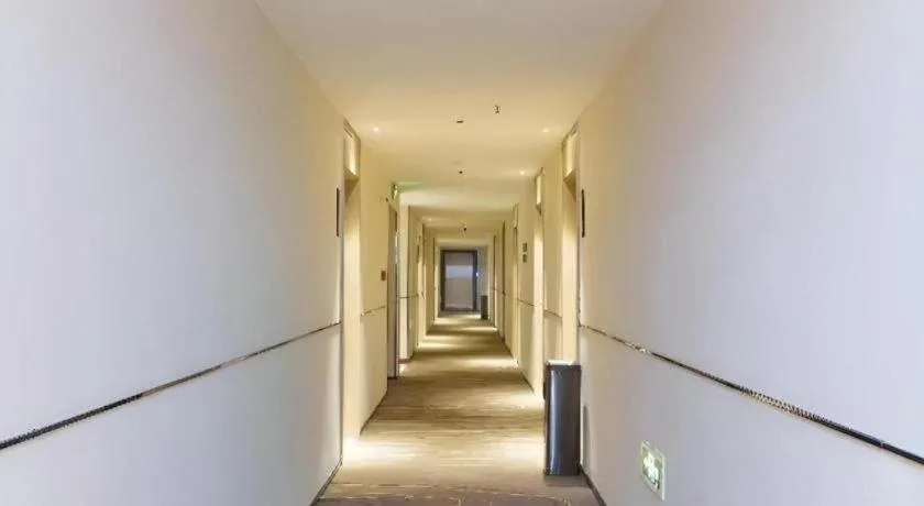 City Comfort Inn Jiujiang Gongqing Science and Technology College High-speed Railway Station