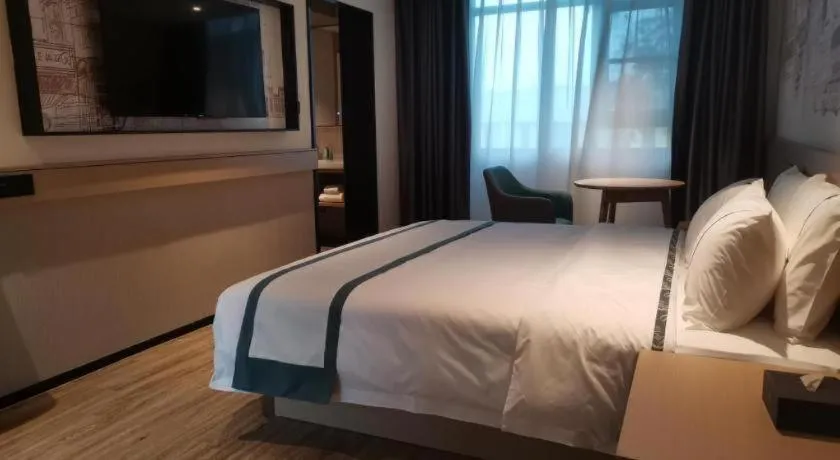 Bed in City Comfort Inn Nanyang Nanshi Hospital