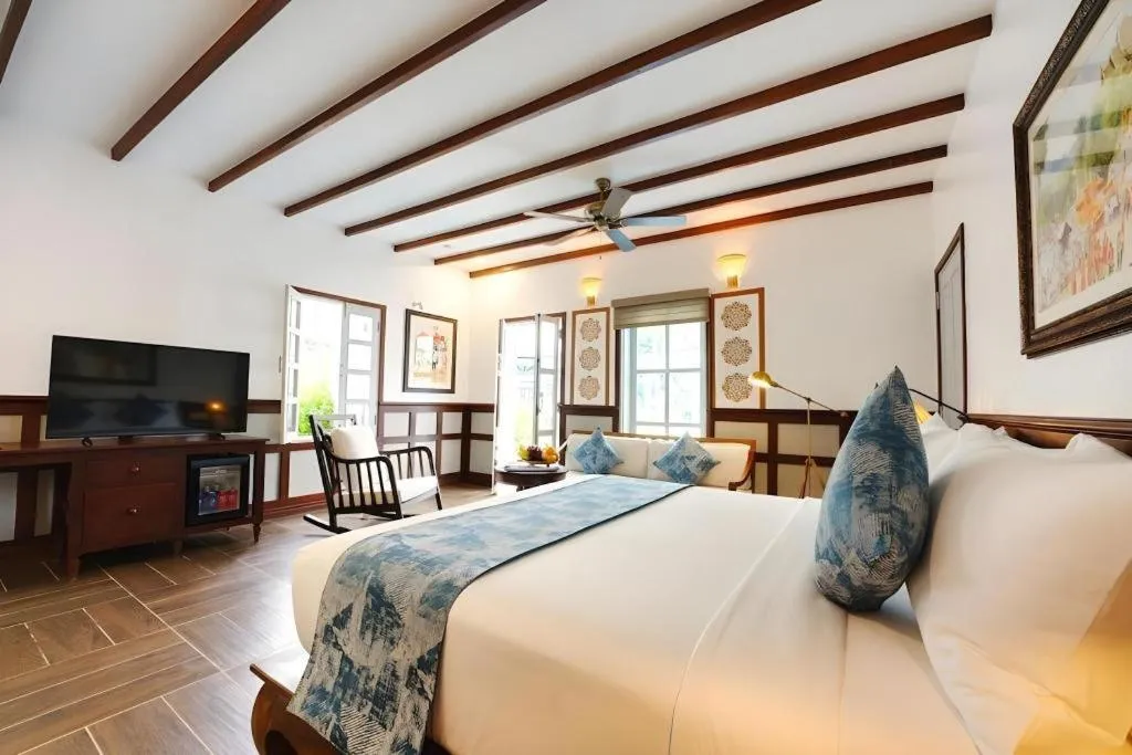 Bed in My BanLao Hotel