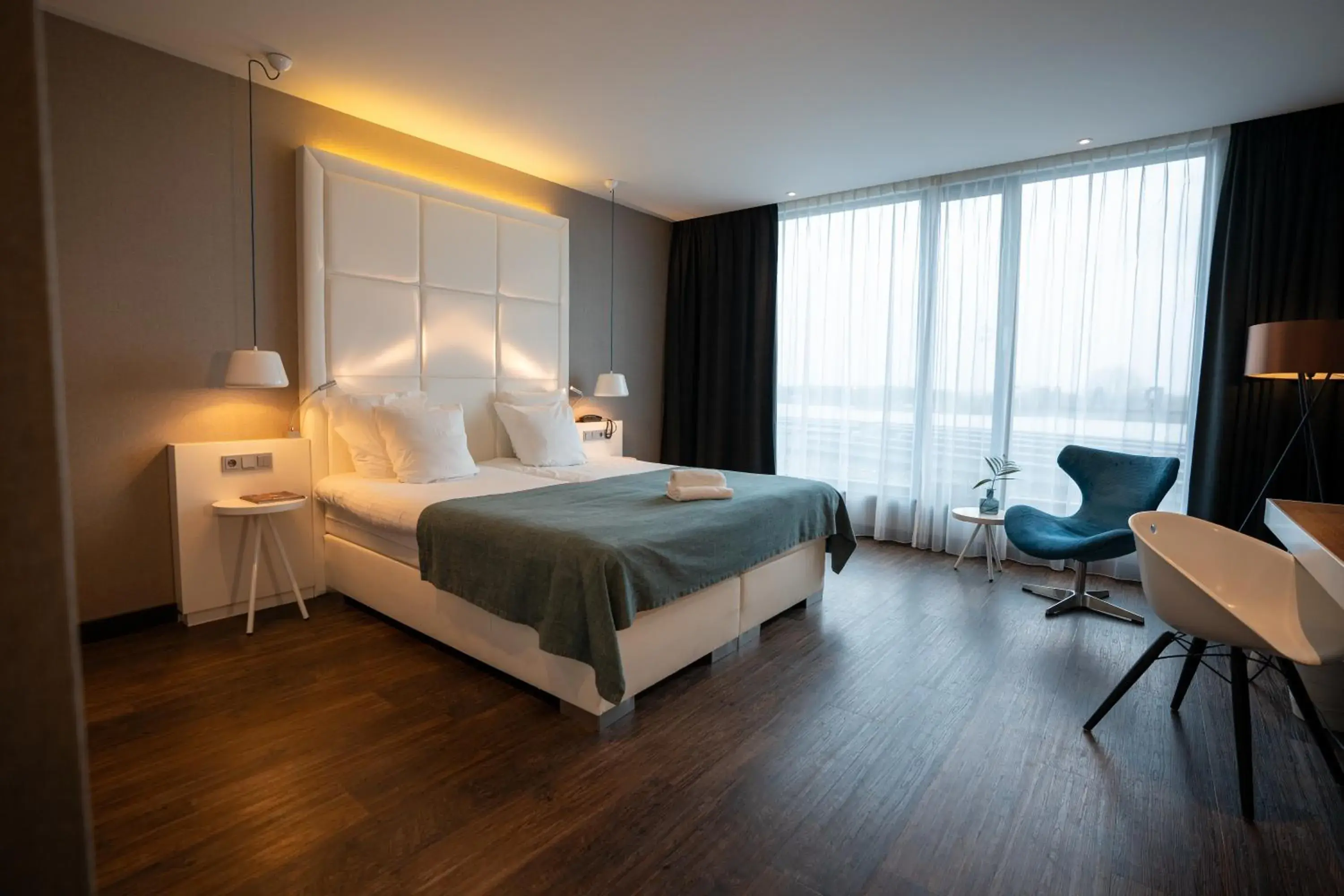 King Room - Disability Access in Van der Valk hotel Veenendaal King Room - Disability Access in Van der Valk hotel Veenendaal