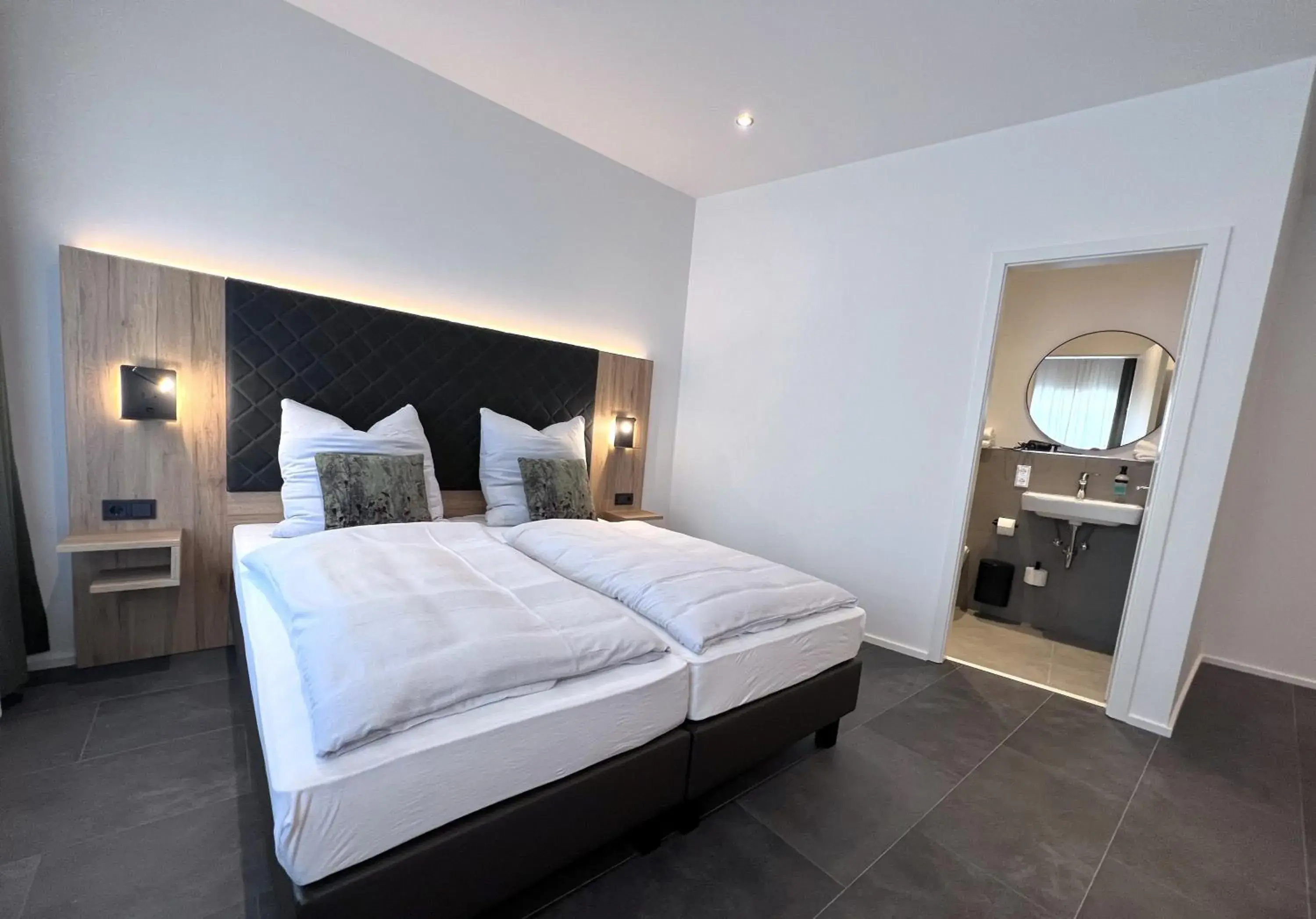 Photo of the whole room, Bed in Haus Kuckenberg Photo of the whole room, Bed in Haus Kuckenberg