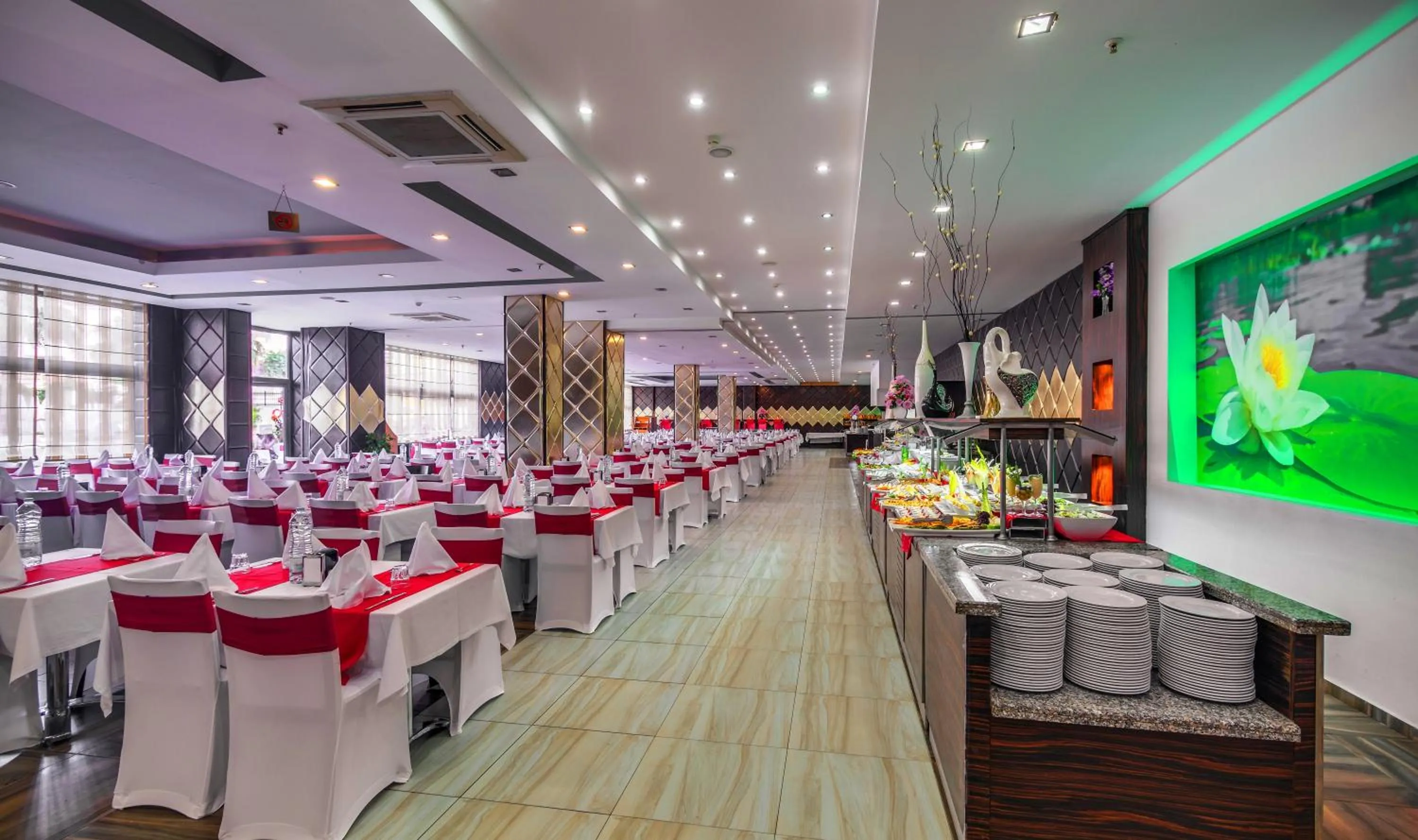 Restaurant/places to eat in Dedeman Kemer Resort - Ultra All Inclusive