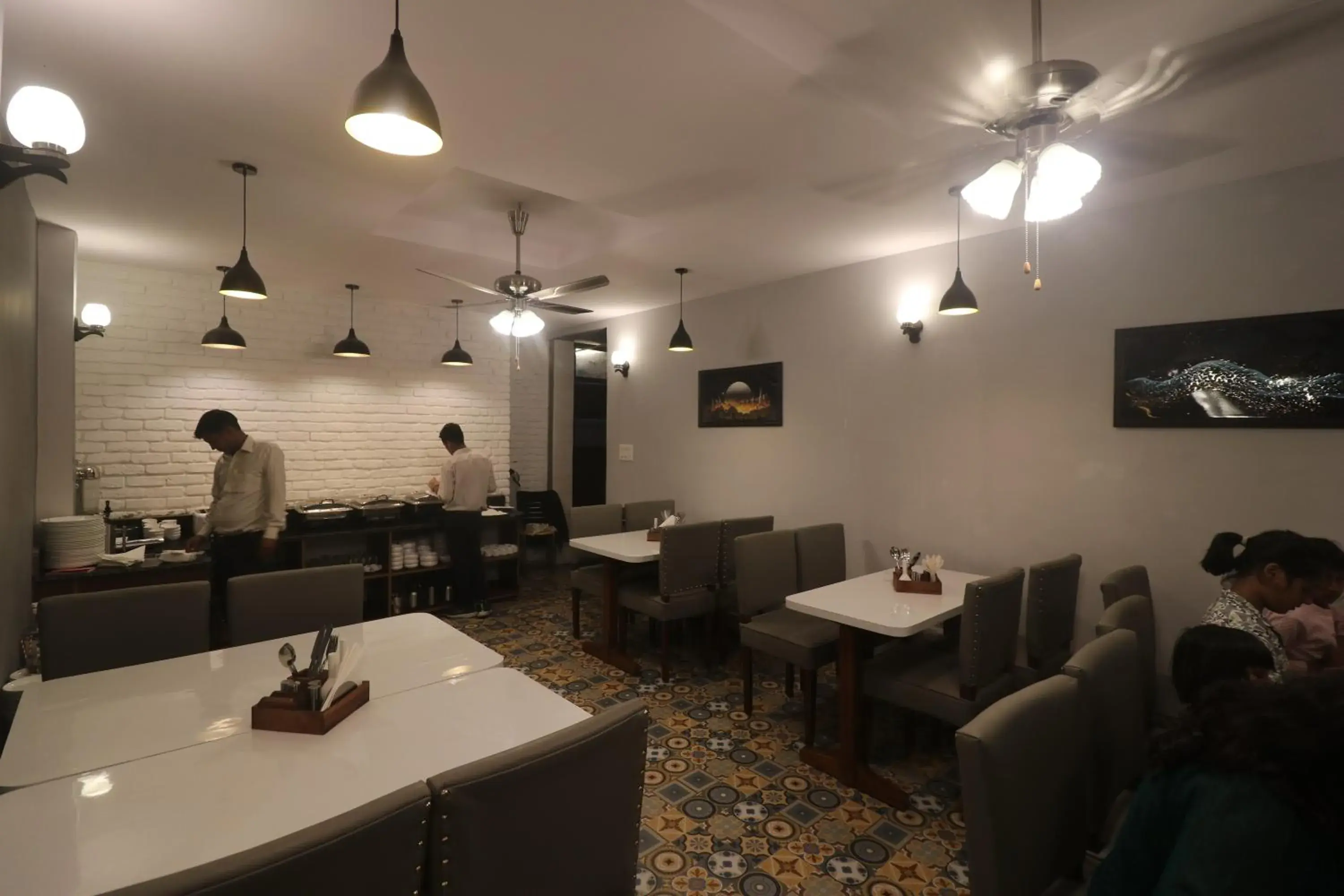 Restaurant/places to eat in Aamod Feather Touch - Nainital Restaurant/places to eat in Aamod Feather Touch - Nainital