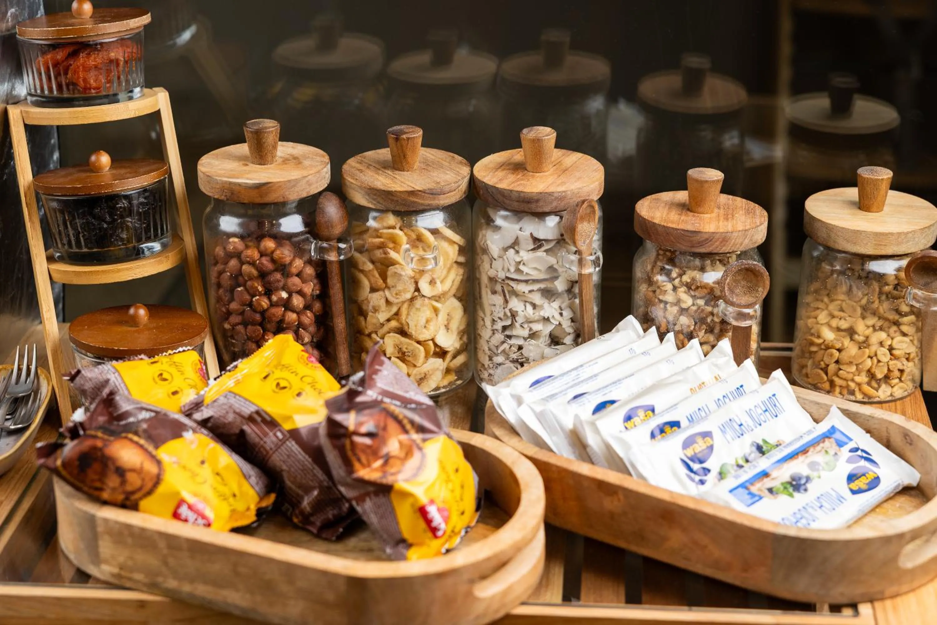 Restaurant/places to eat in House of Ble